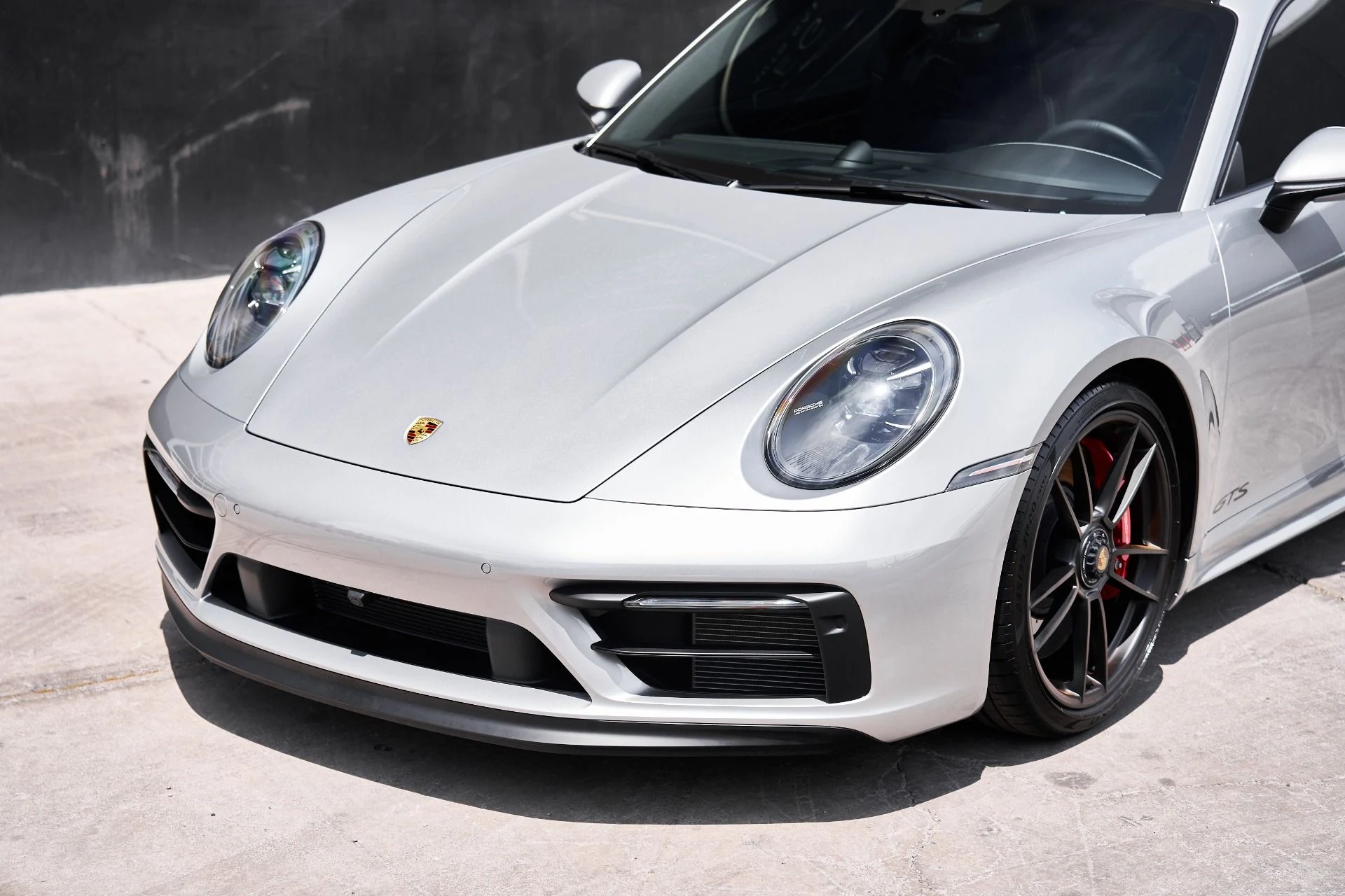 mph005_1640201330_Used_2024_Porsche_911_Carrera_4_GTS_1753409003_dce00c7a70