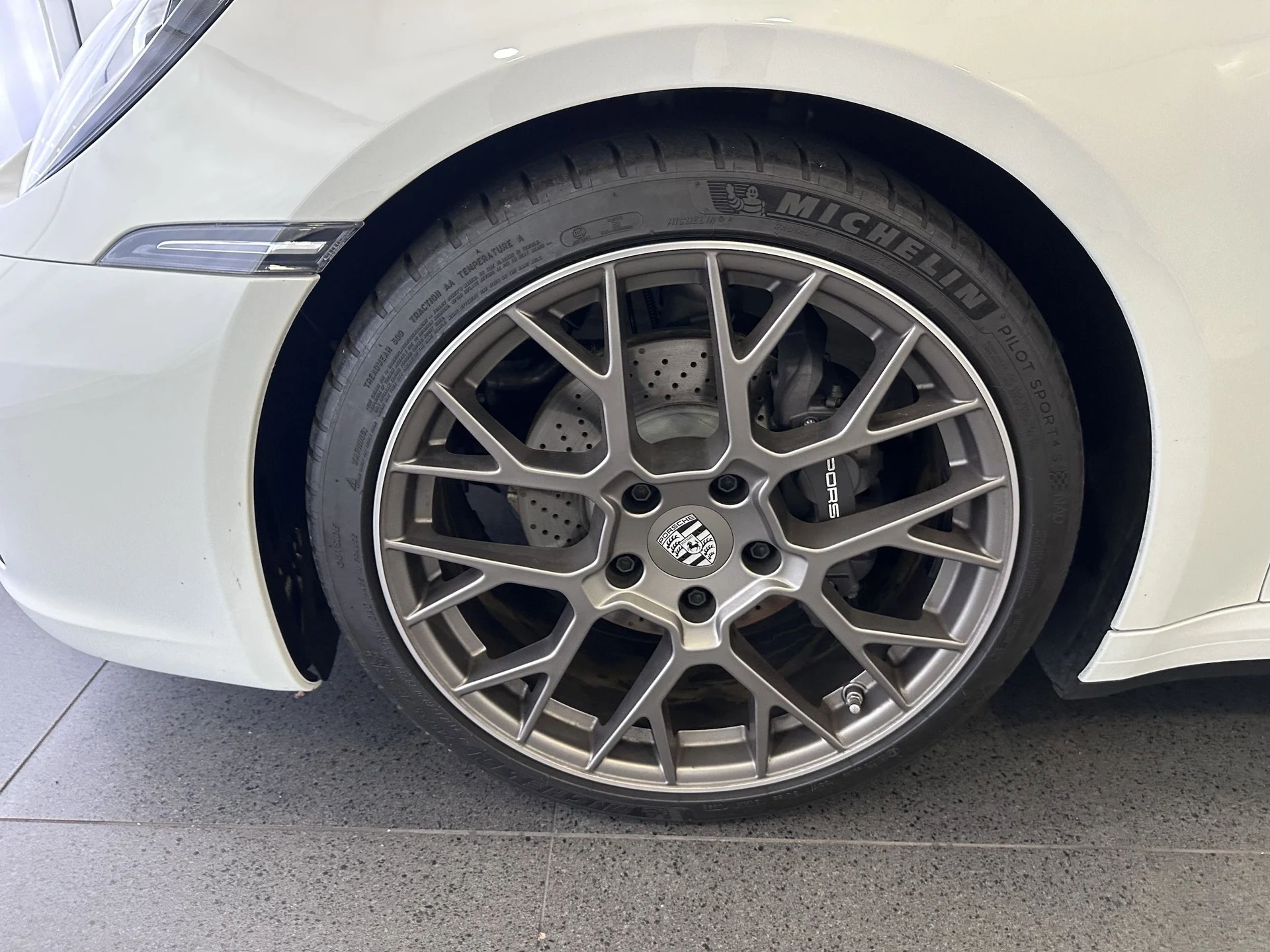 mph005_1655715022_5e780023d534acf9fc04eefed5b7f6dax_fb07c80db7