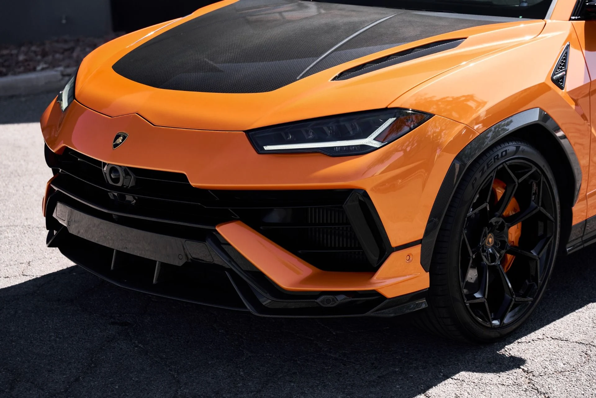 mph005_1680035351_Used_2023_Lamborghini_Urus_Performante_1758074145_e3740fec74