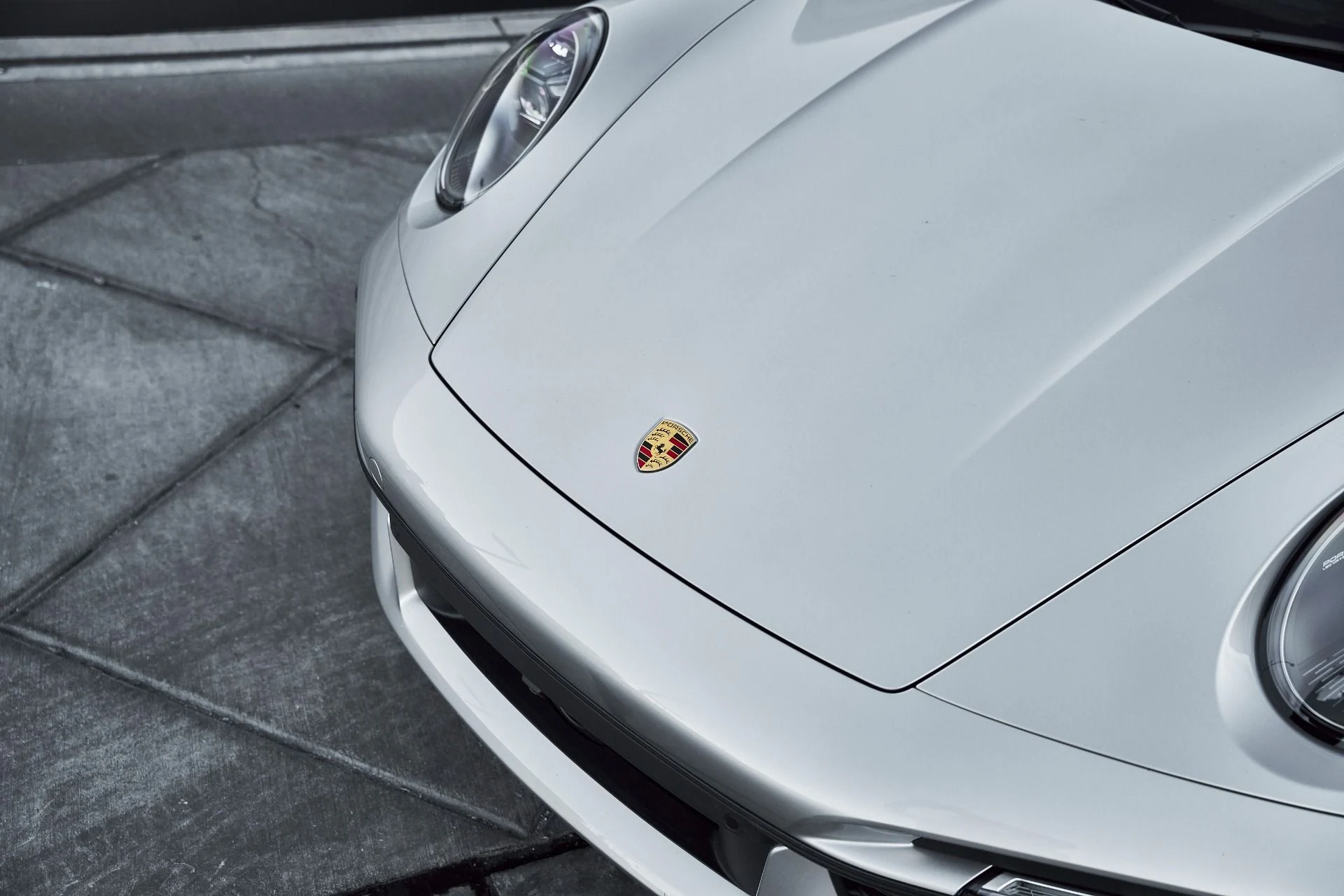 mph005_1680993758_Used_2021_Porsche_911_Turbo_S_1769305626_8b8fd197ef