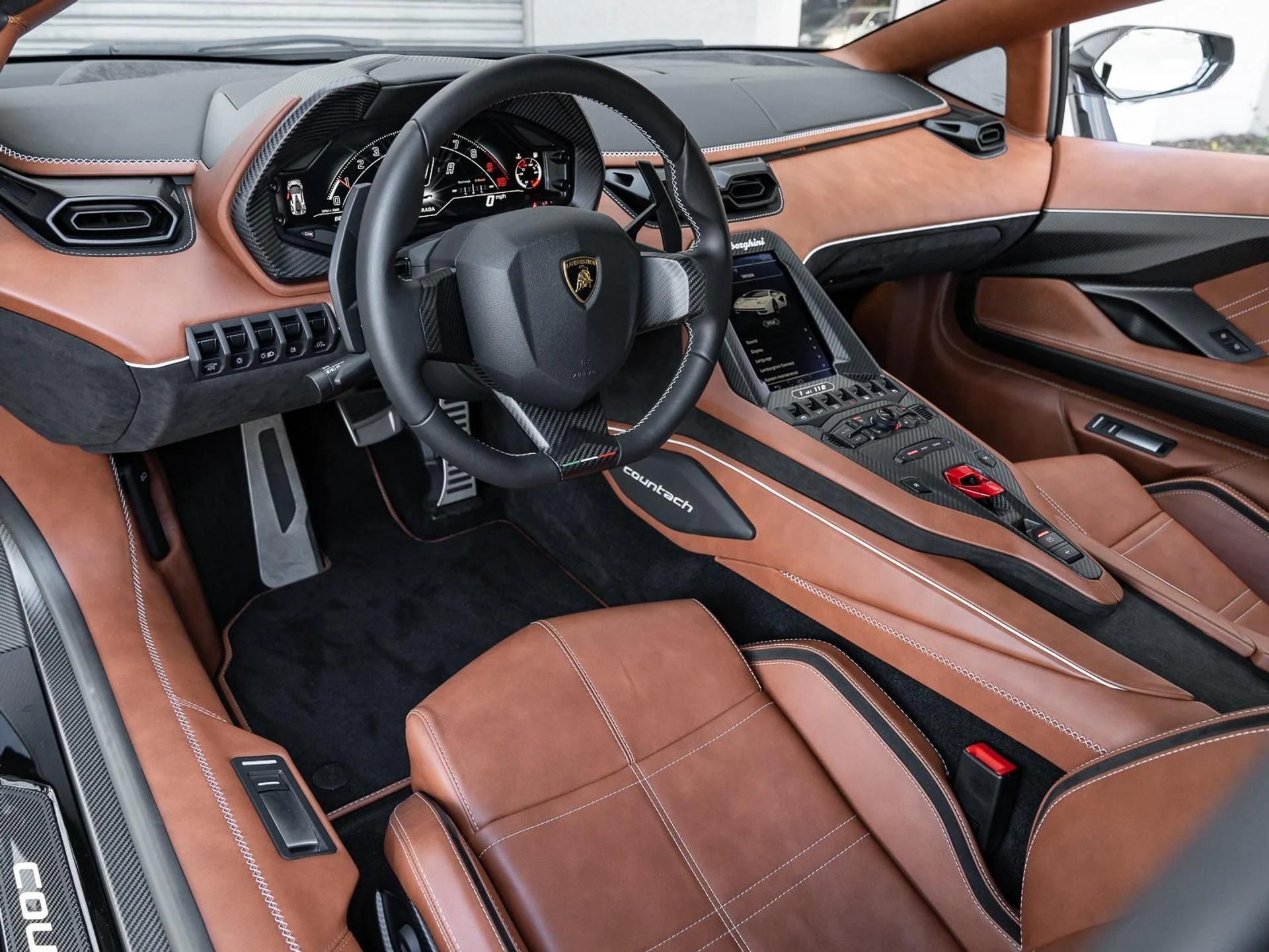 mph005_1687082931_Used_2022_Lamborghini_Countach_1762286748_0ec181dd43