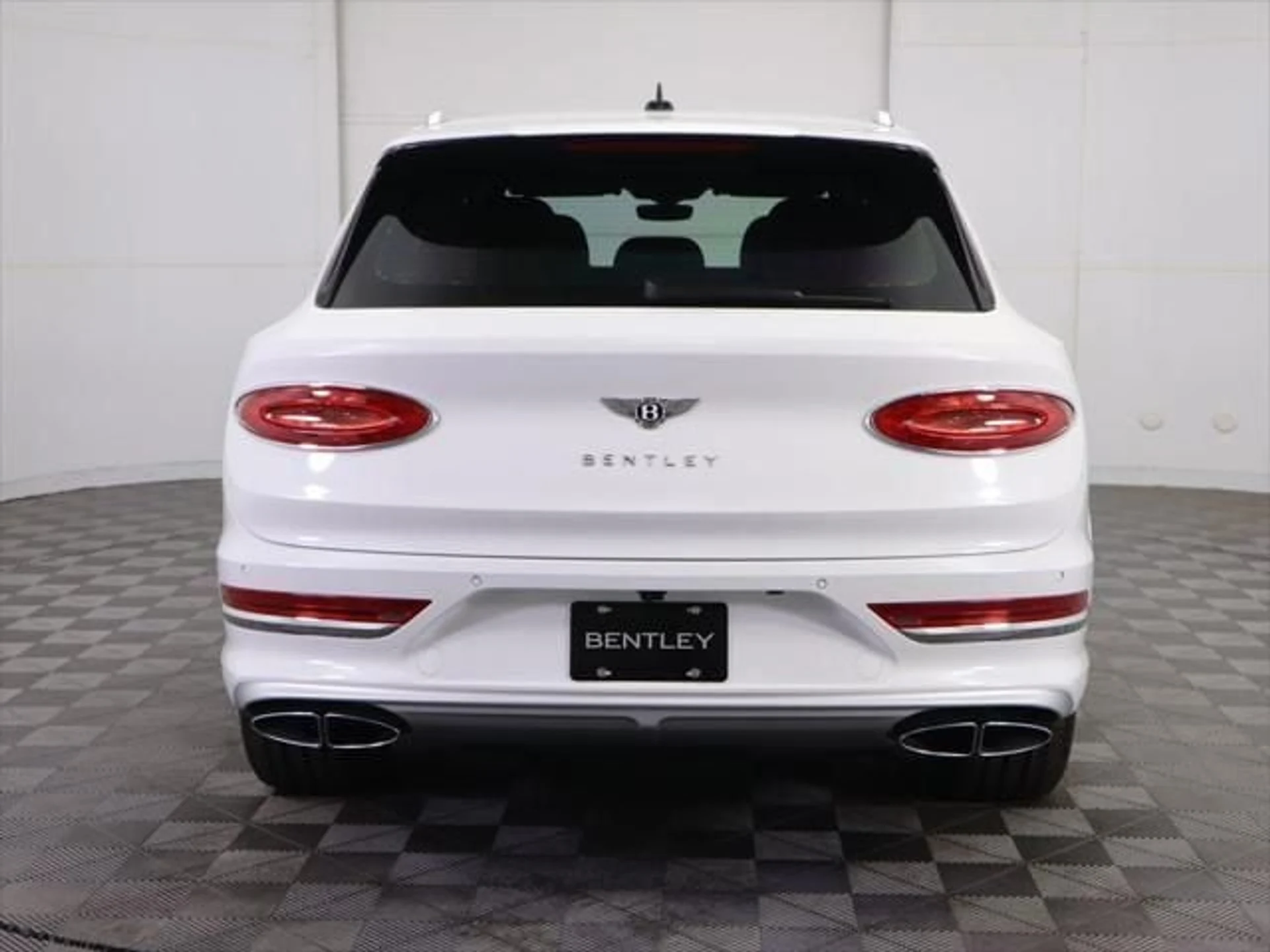 mph005_1688094476_used_2025_bentley_bentayga_ewb_v8awd_8119_23022887_6_640_c3b3bdeefd