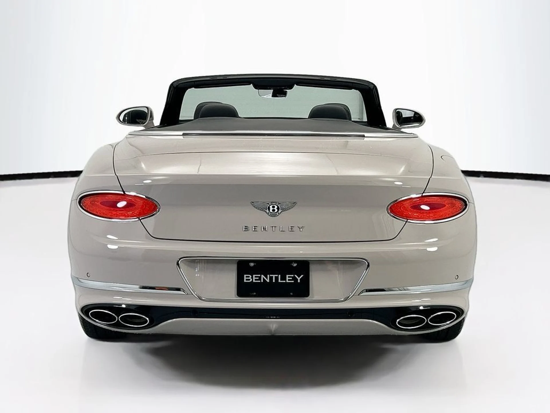 mph005_1690122185_used_2021_bentley_continental_gtv8convertible_8119_23031856_6_1024_2820529fc1