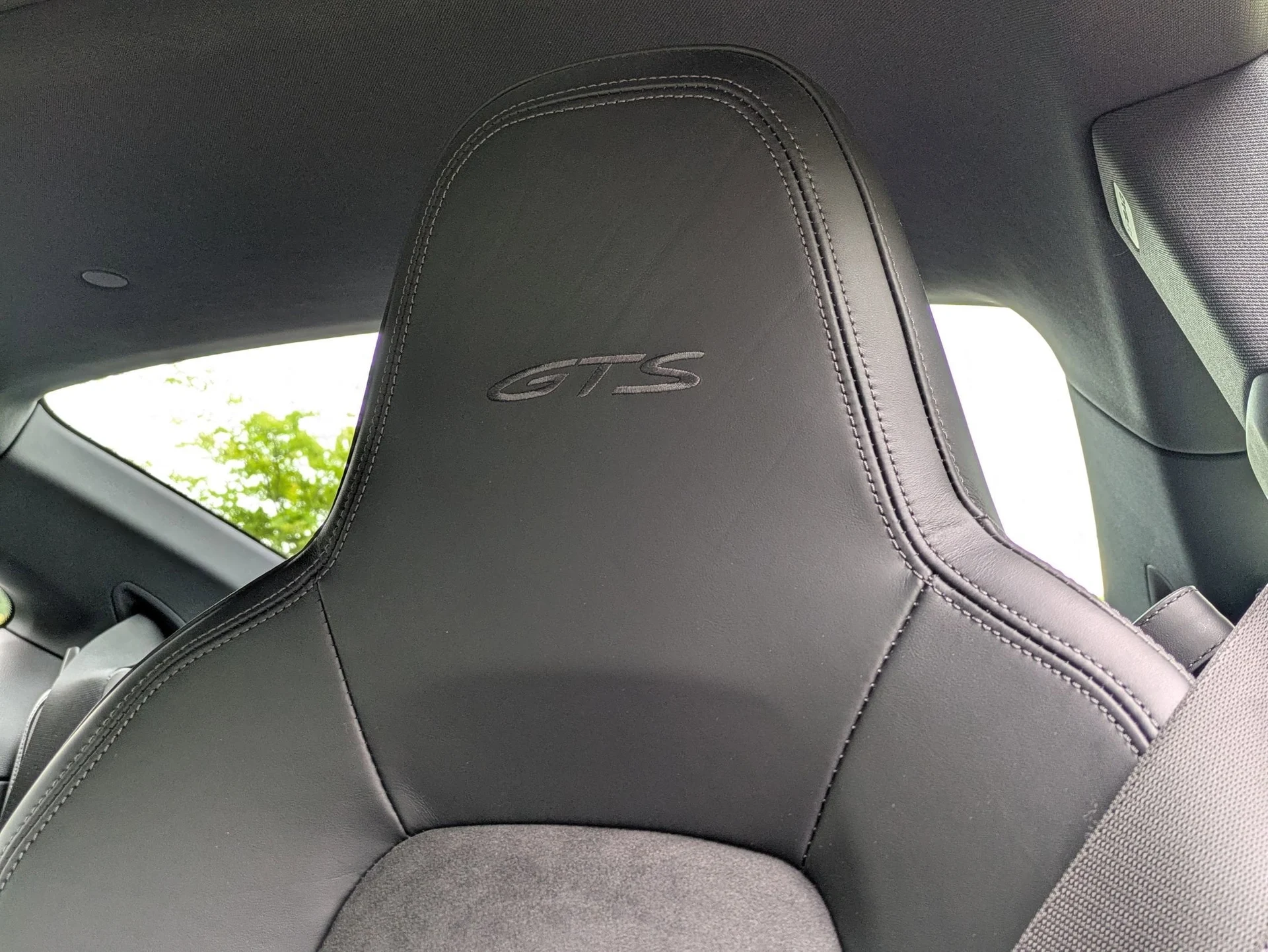 mph005_1696408173_bdbe3b57db22e16f674218e15070cf7dx_ab5941577e