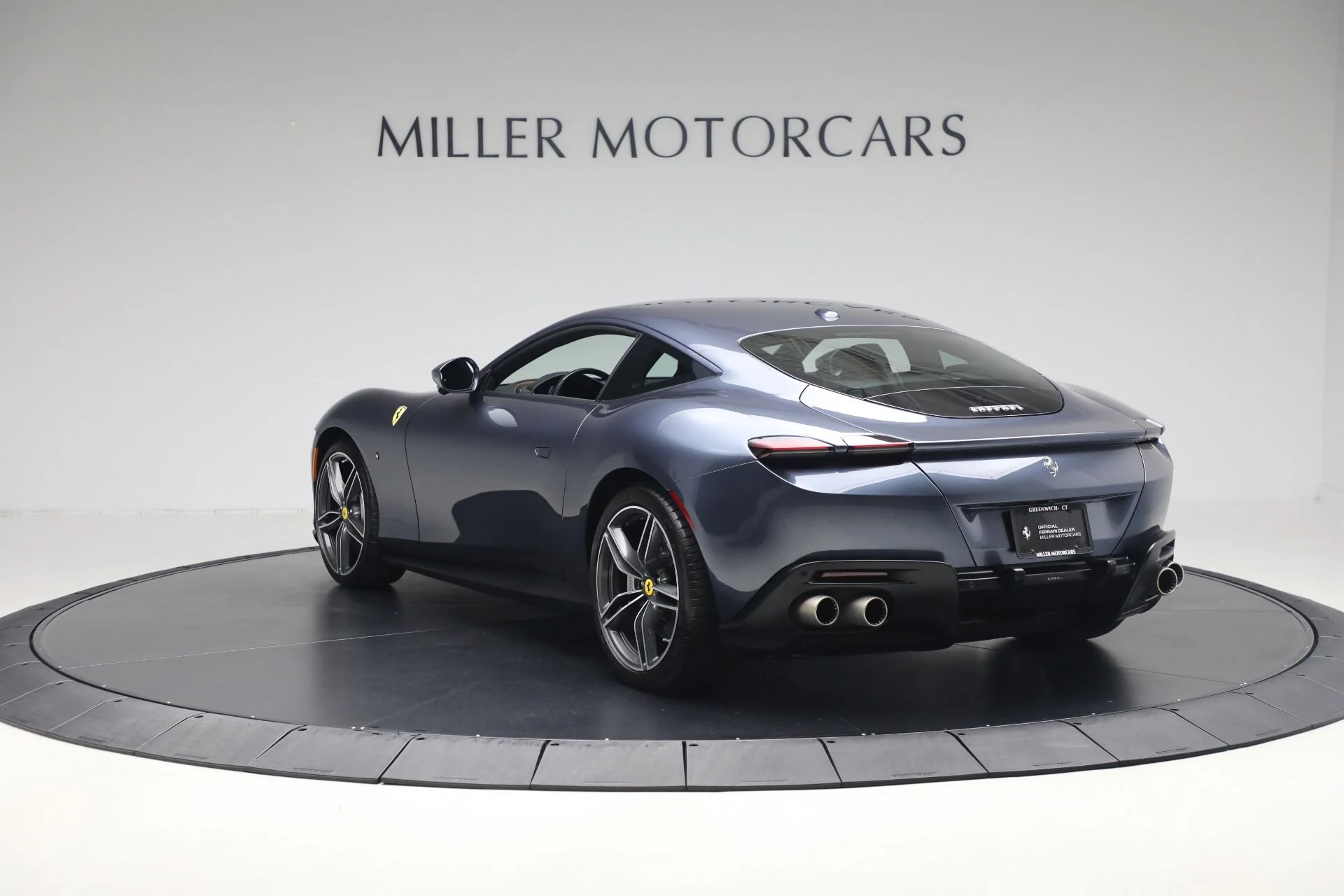 mph005_1702628030_Used_2021_Ferrari_Roma_a76123431d