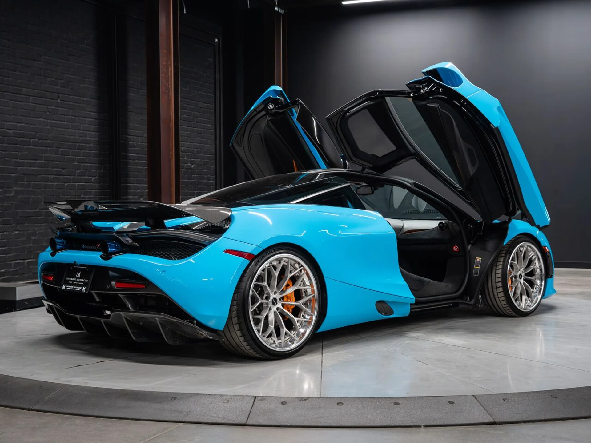 mph005_1704063892_mclaren_720s_2018_a82de1d0db
