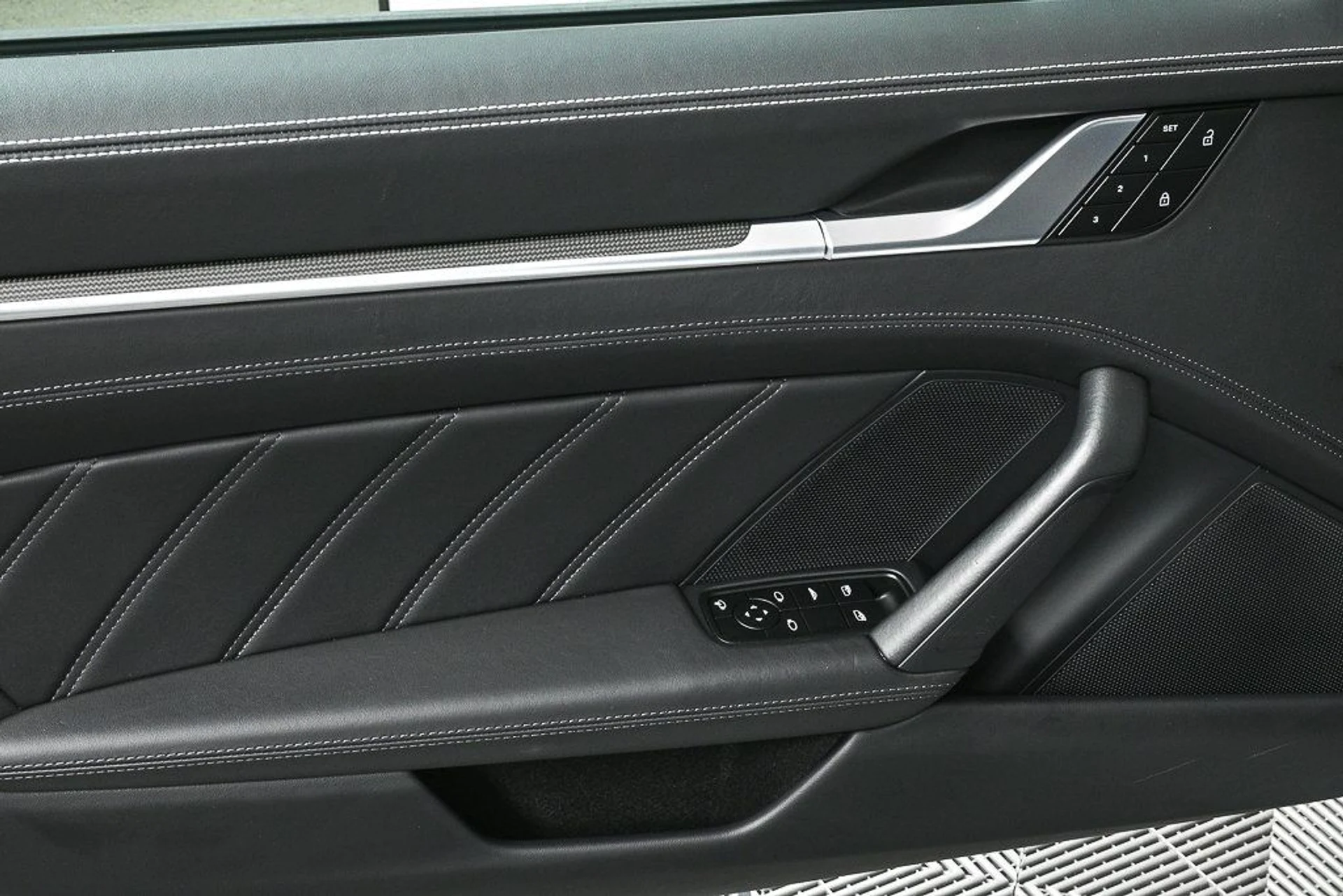 mph005_1707378328_9df7ce968156063c732e225db3903f2a_97db36d1c3