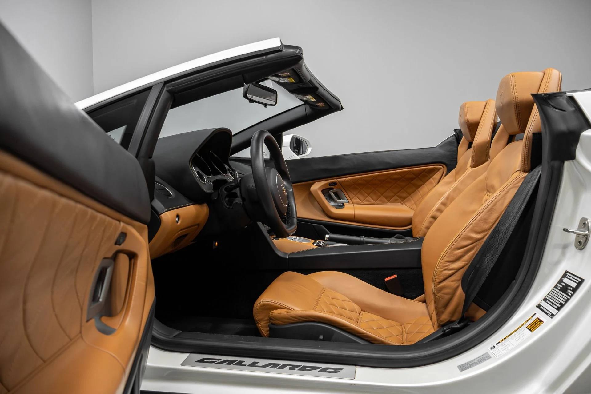 mph005_1718835623_Used_2010_Lamborghini_Gallardo_LP_560_4_Spyder_1766547982_4dcf1719c4