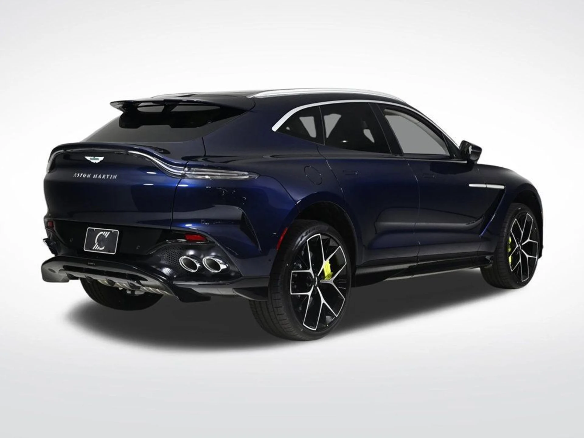 mph005_1719227100_new_2026_aston_martin_dbx_707awd_11350_22965901_5_1024_a1c2ec67e4