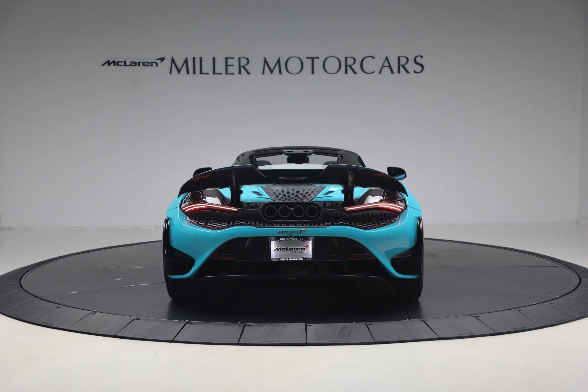 mph005_1724924250_Used_2022_Mc_Laren_765_LT_Spider_e8313b1386