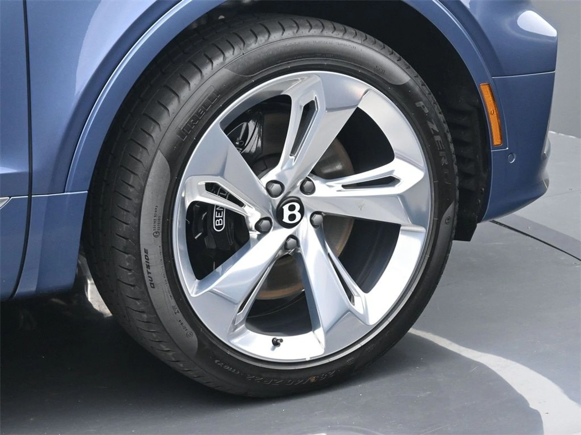 mph005_1725494617_1132904a52e596187febdf75ecb500efx_72c40766d4