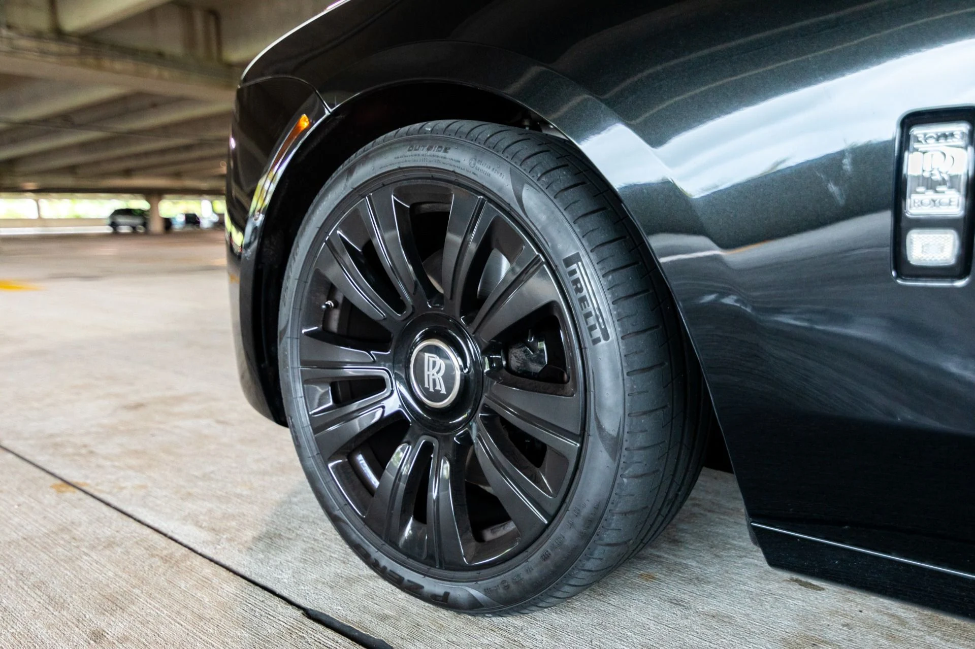 mph005_174846868_Used_2021_Rolls_Royce_Ghost_EWB_1768869200_77c2370512