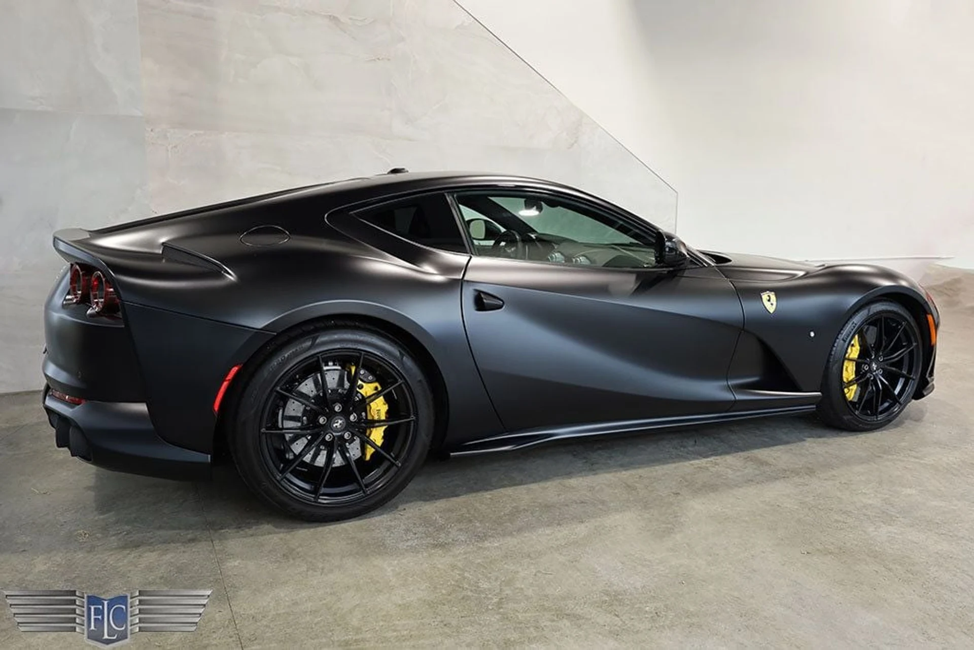 mph005_1751736025_used_2018_ferrari_812_superfast_coupe_9689_22652792_6_1024_81c93f5f4b