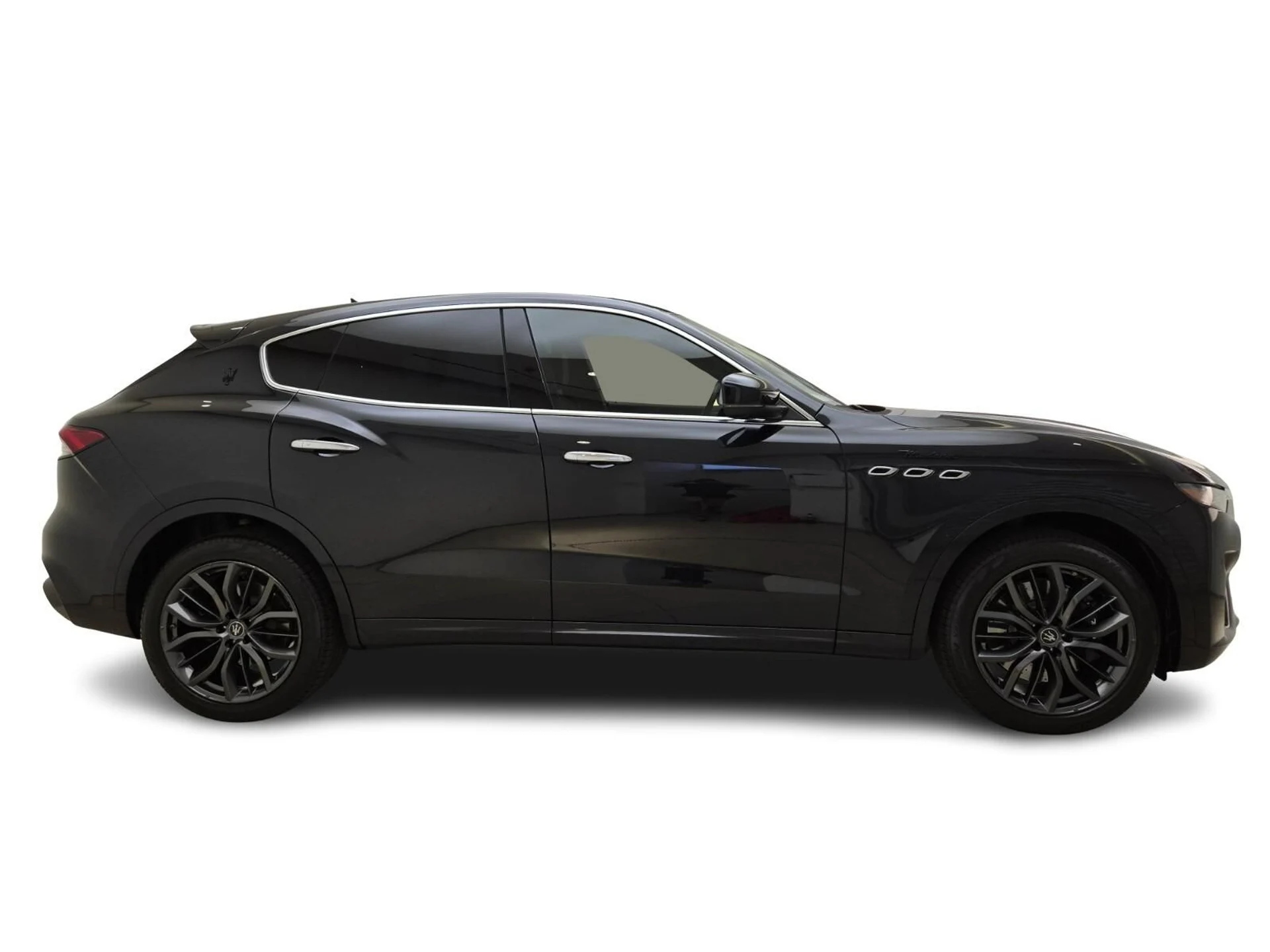mph005_1754162912_Used_2022_Maserati_Levante_Modena_1763535765_df68f961d9