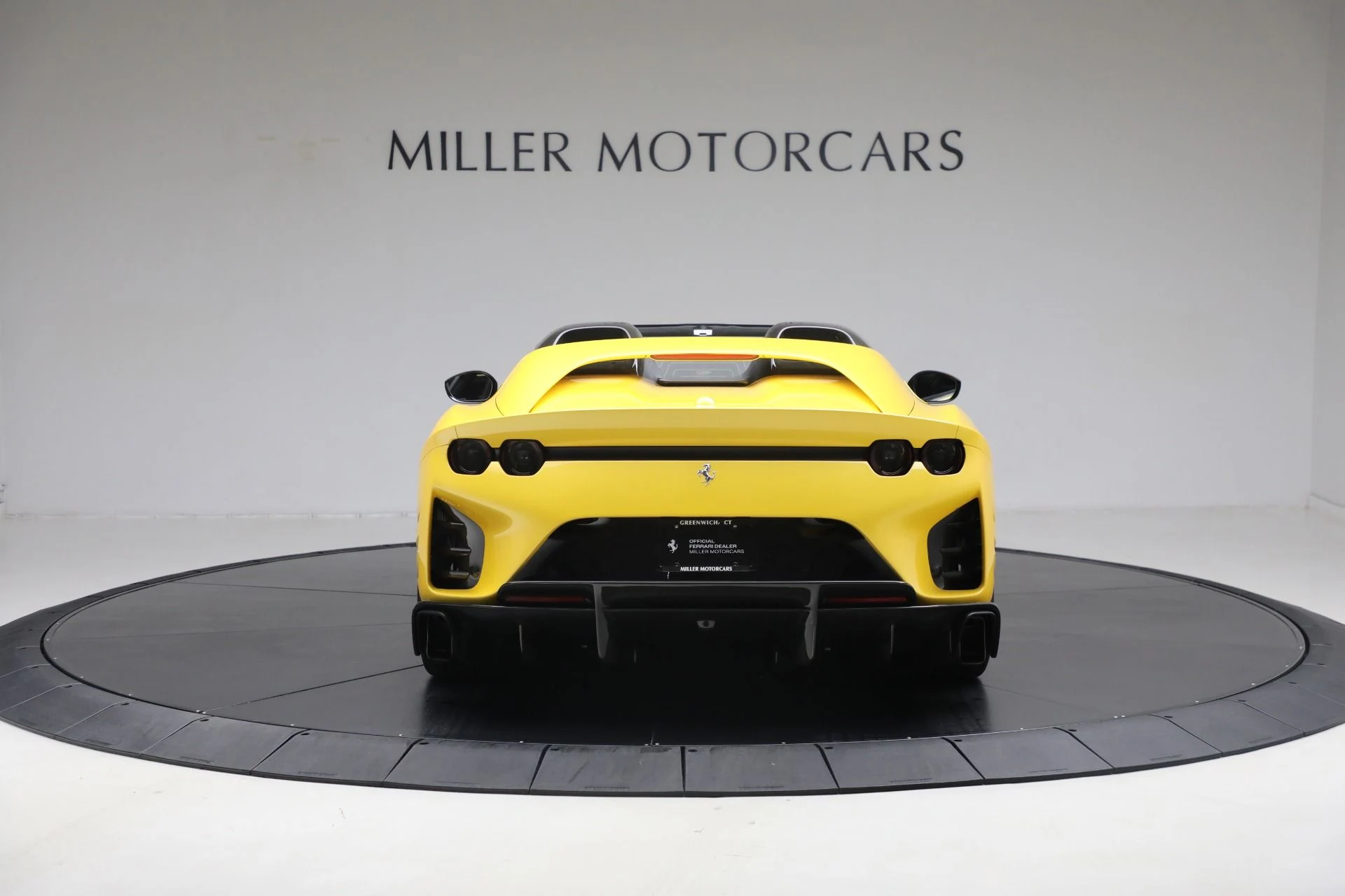 mph005_1757182151_Used_2023_Ferrari_812_Competizione_A_a999f07ec4