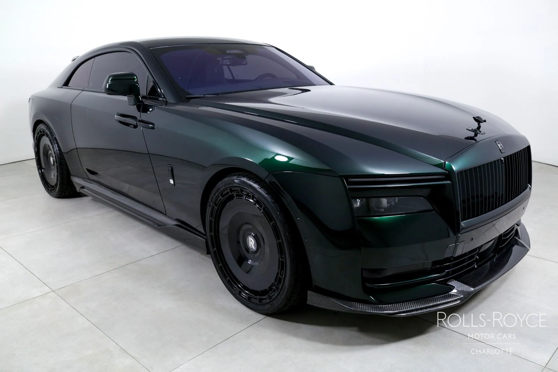 mph005_1761506708_Used_2024_Rolls_Royce_Spectre_1744988353_72e5088e2e