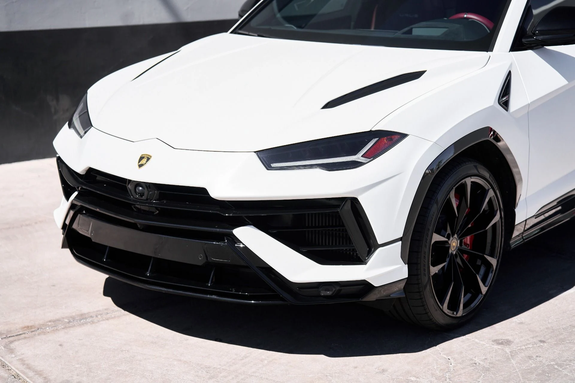 mph005_1761957206_Used_2024_Lamborghini_Urus_S_1751401874_b68dfa8eb2
