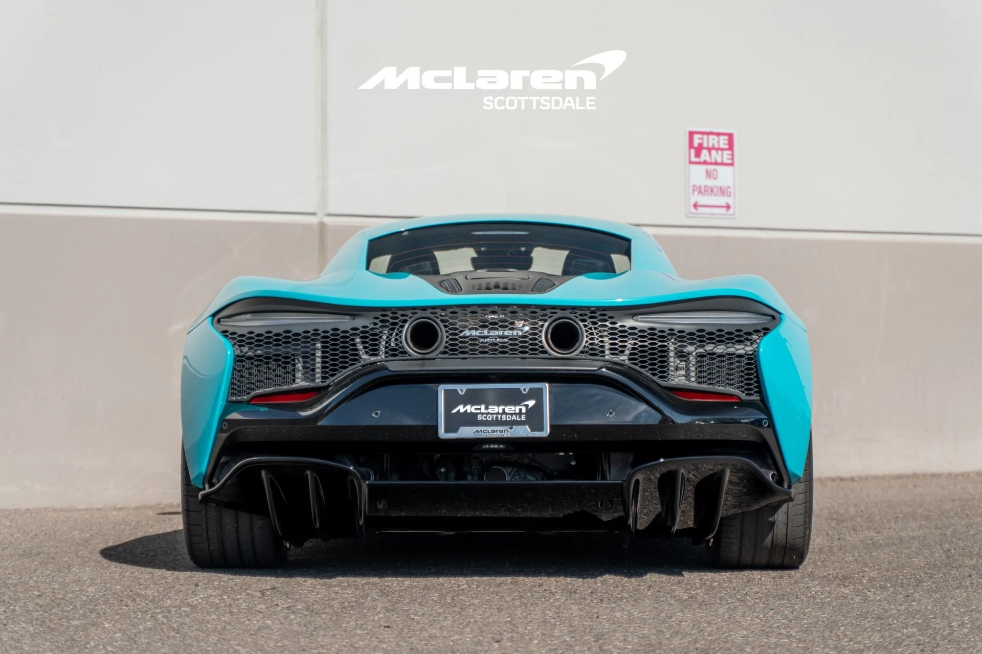 mph005_1774622351_Used_2024_MCLAREN_ARTURA_1769657486_ee970465a3