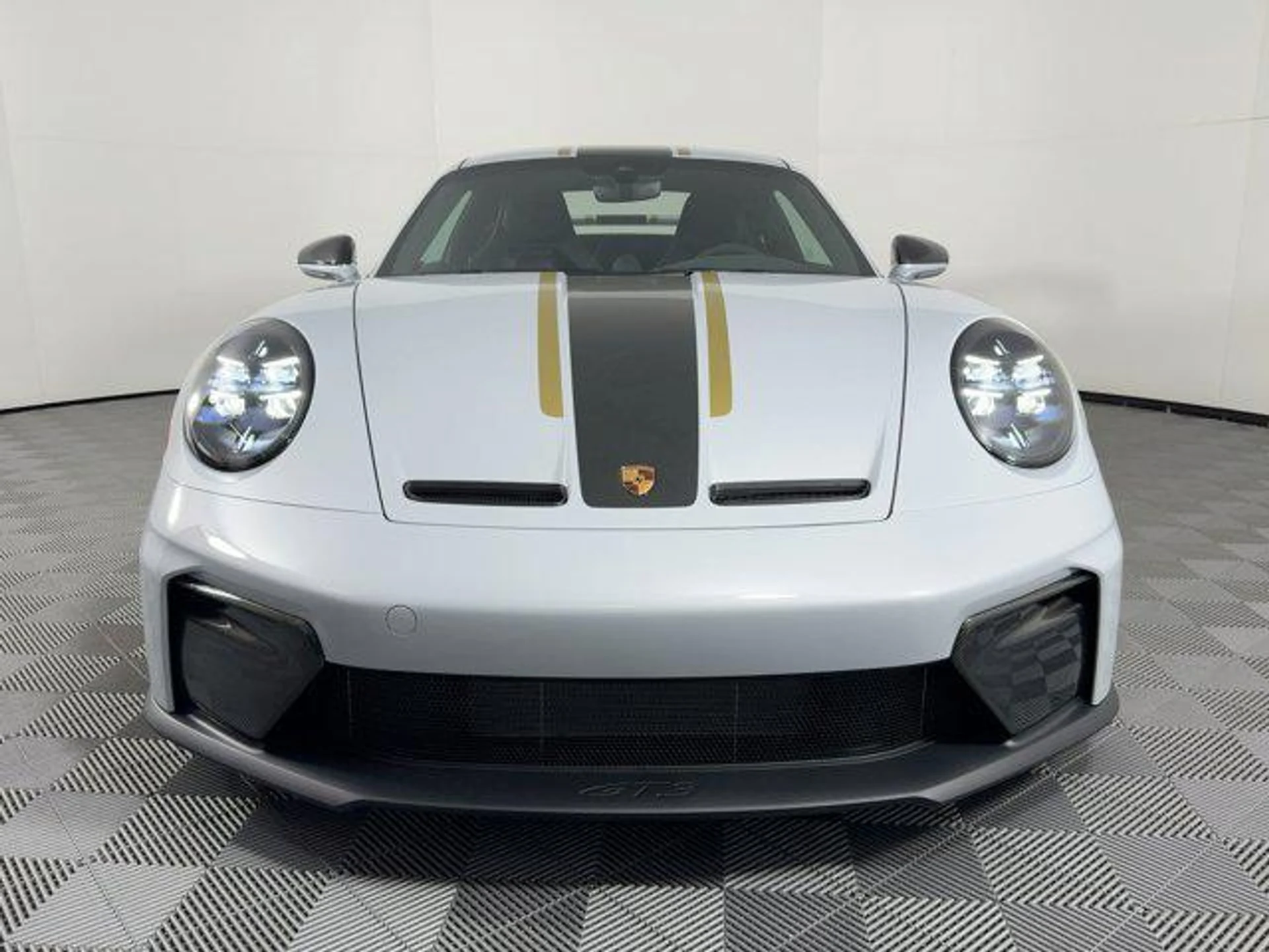 mph005_1780890861_S6qdoy_VHIRH_Qbx_Z9e_T6_XA_Ee_B84_05a71fad70