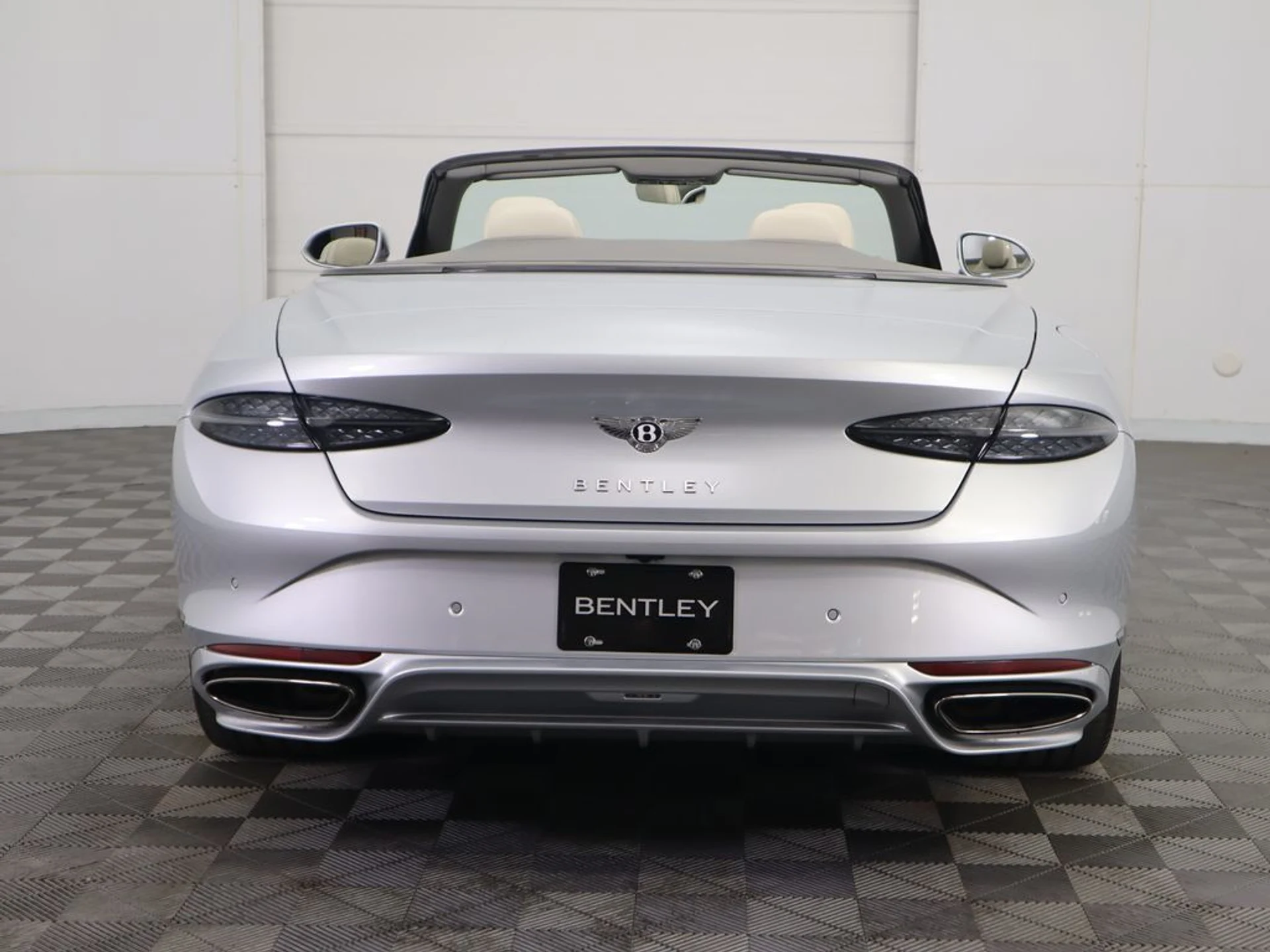 mph005_1781949163_used_2025_bentley_continental_gtspeedconvertible_8119_22974147_6_1024_c2866de436