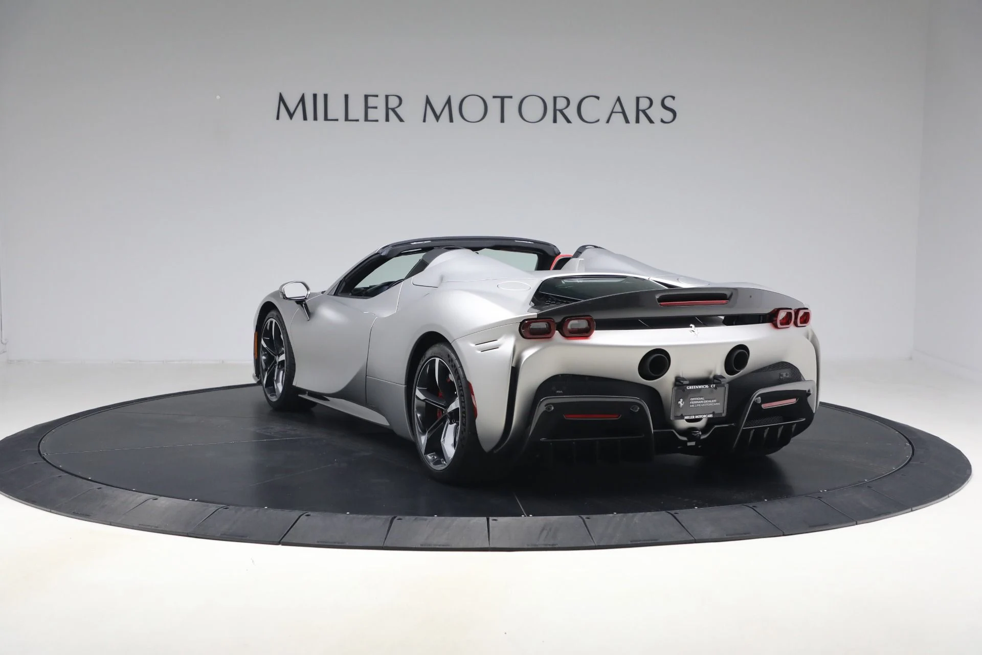 mph005_1783859261_Used_2023_Ferrari_SF_90_Spider_1774121460_e637d15553