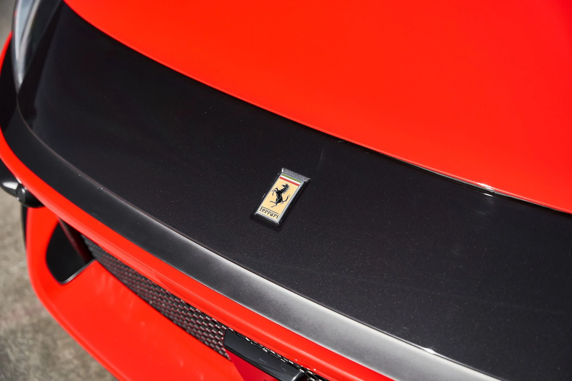 mph005_1787710480_Used_2025_Ferrari_12_Cilindri_1769824738_1a974b7845