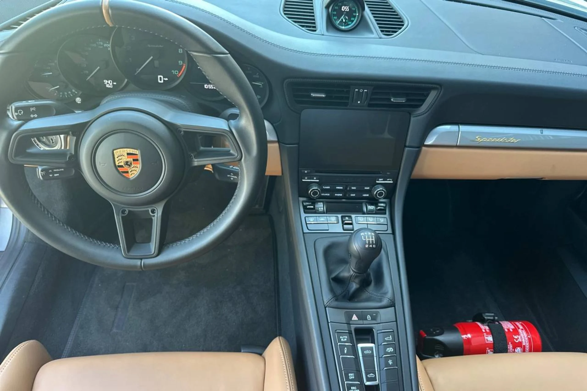 mph005_1795103298_1280_2477a41e80