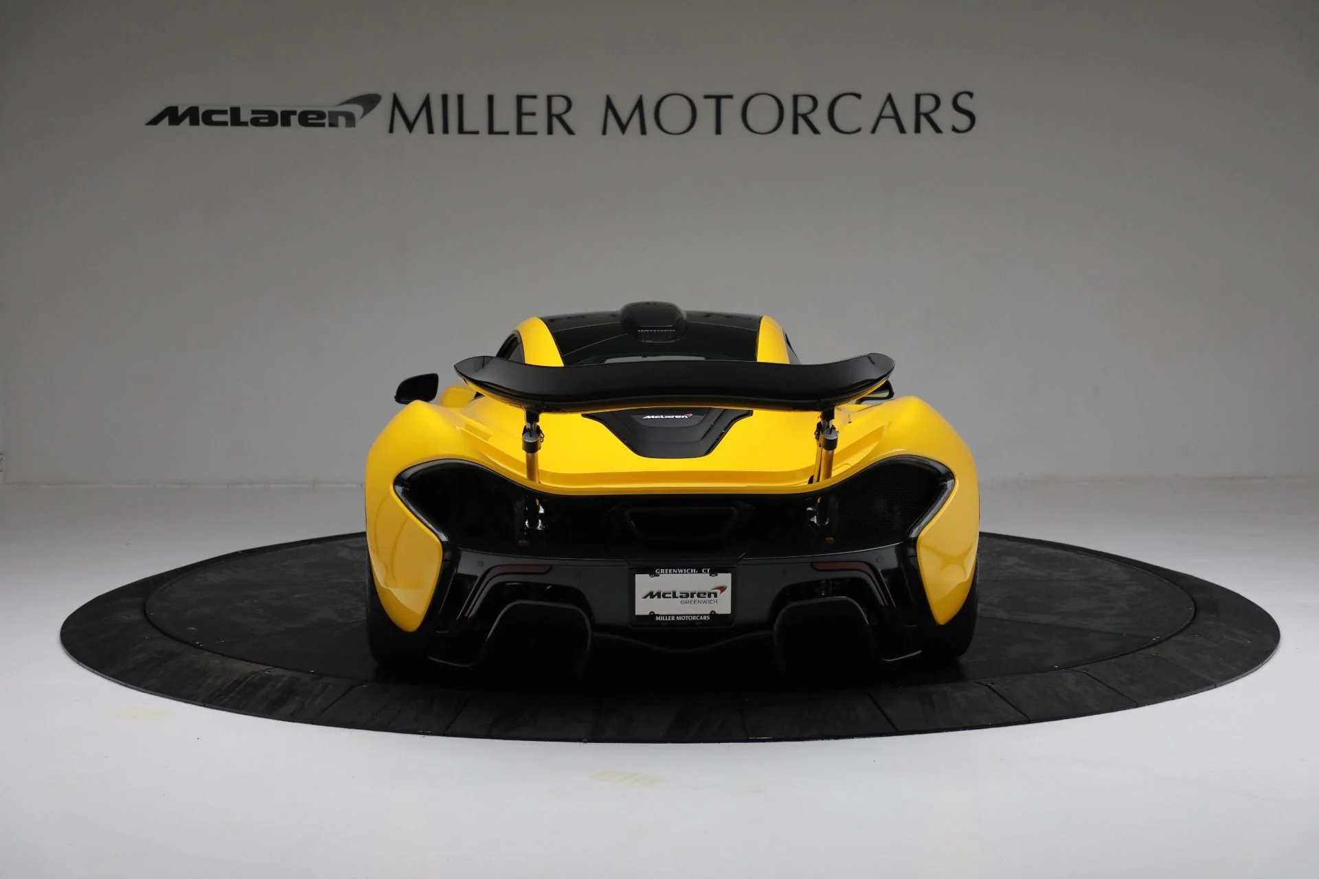 mph005_1795793549_Used_2015_Mc_Laren_P1_0fbeff3637