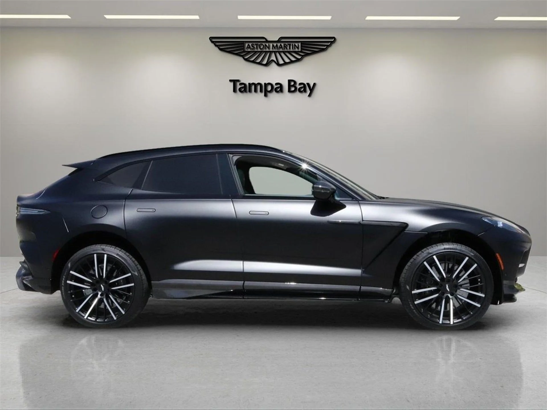 mph005_179833811_6_5ee63f332e