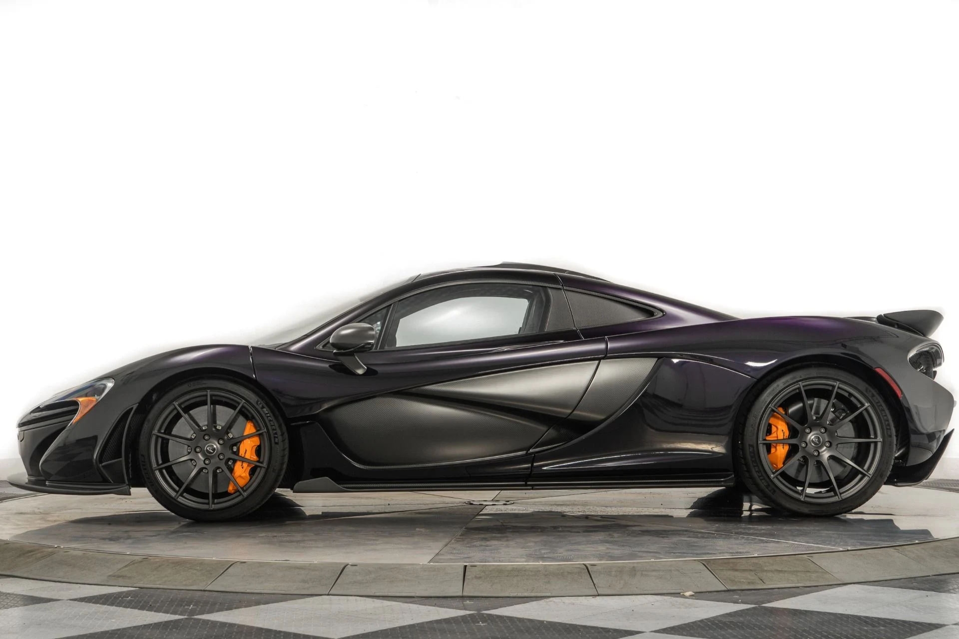 mph005_1820465491_Used_2015_Mc_Laren_P1_1757693145_156b35360a