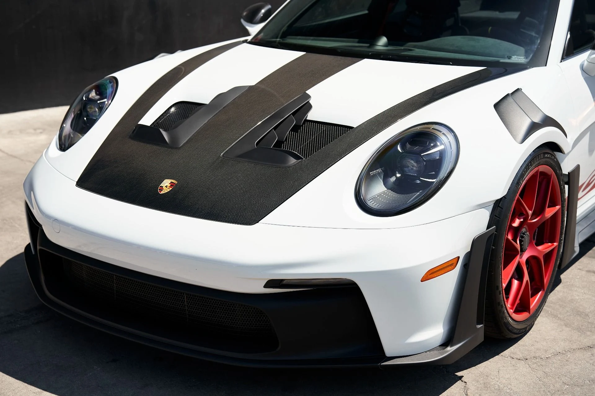 mph005_1820785988_Used_2024_Porsche_911_GT_3_RS_1754680271_71c94f6007
