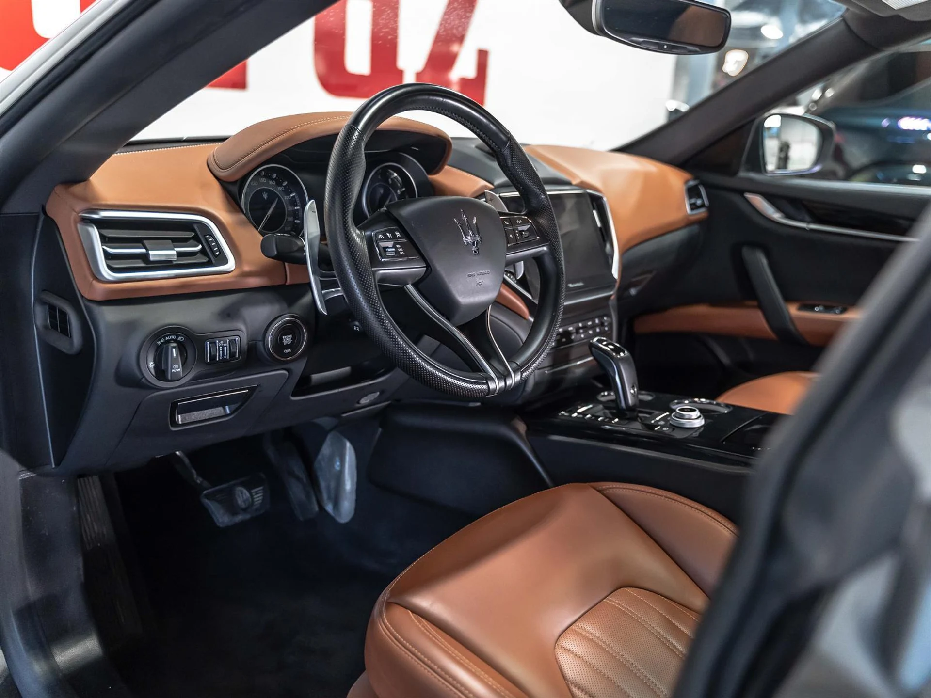 mph005_1828658436_8e846e2c_c3dc_45c2_87cc_48158abac116_014ca6afb2