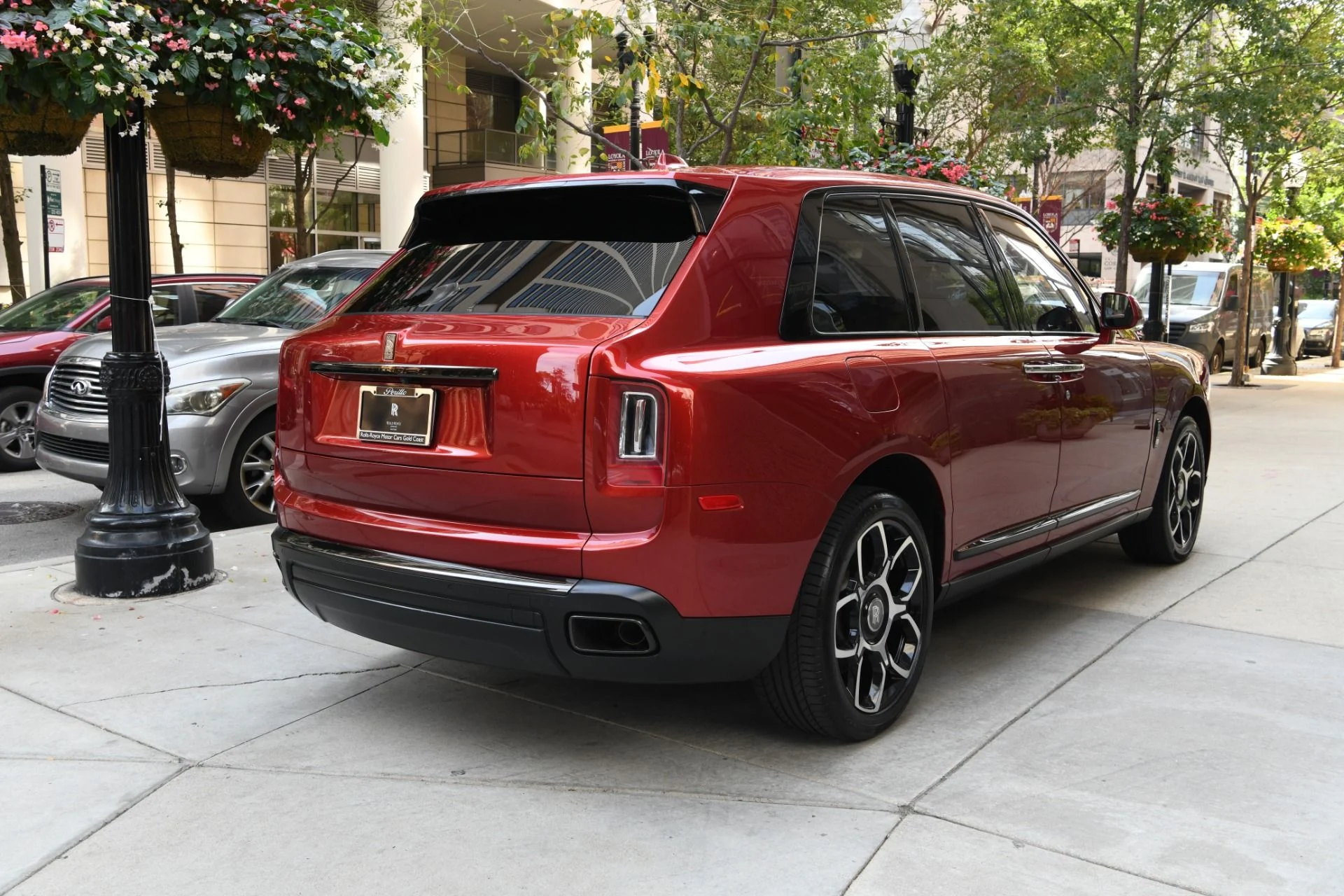 mph005_1834268428_11948_p7_l_0e5d89532e