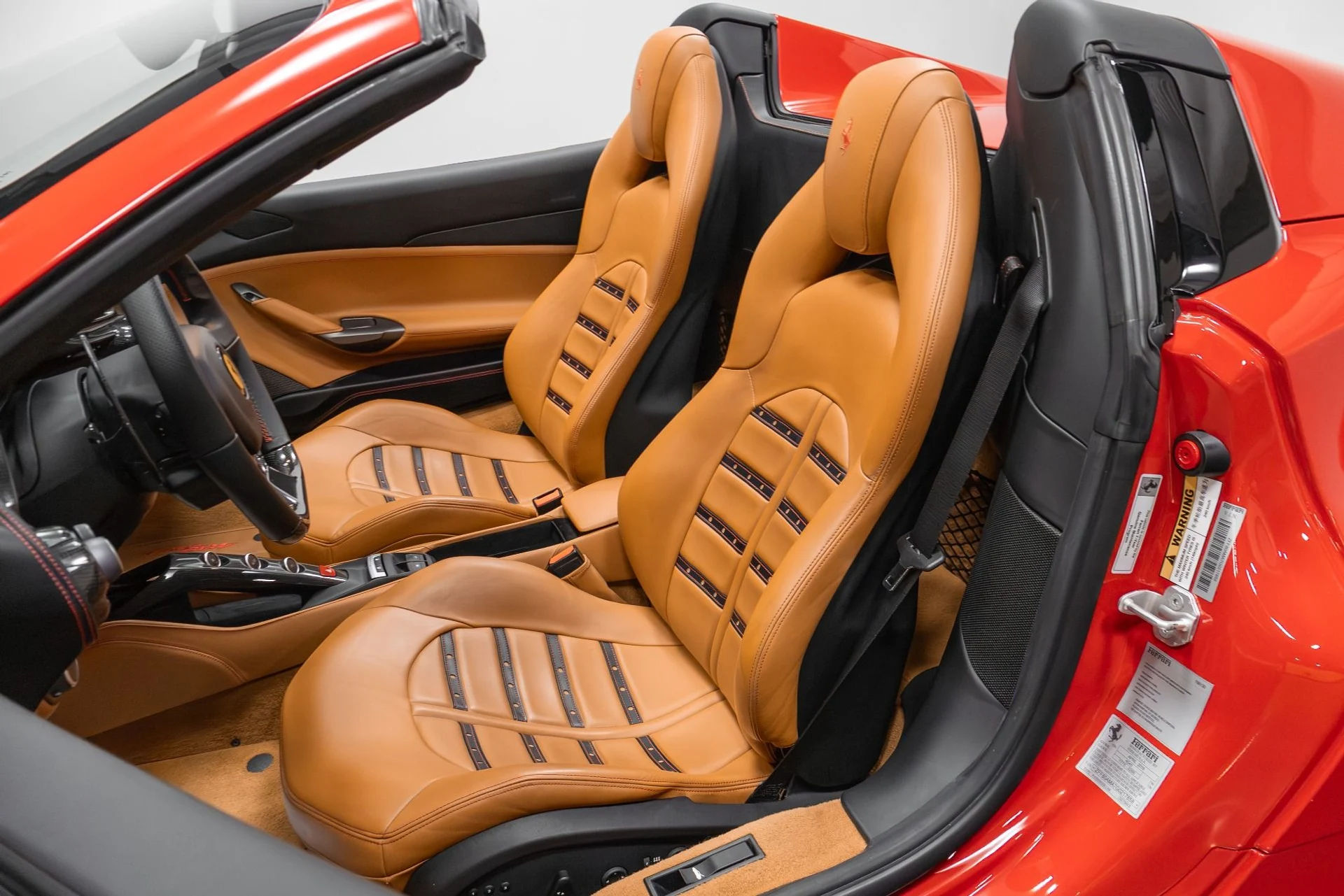 mph005_1840421574_Used_2016_Ferrari_488_Spider_Base_1761761159_f56887de49