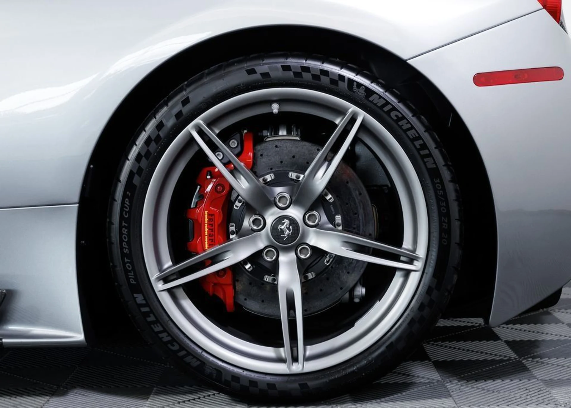 mph005_185323199_6c4c421309997e18e0943373c787bb0f_e081203aa7