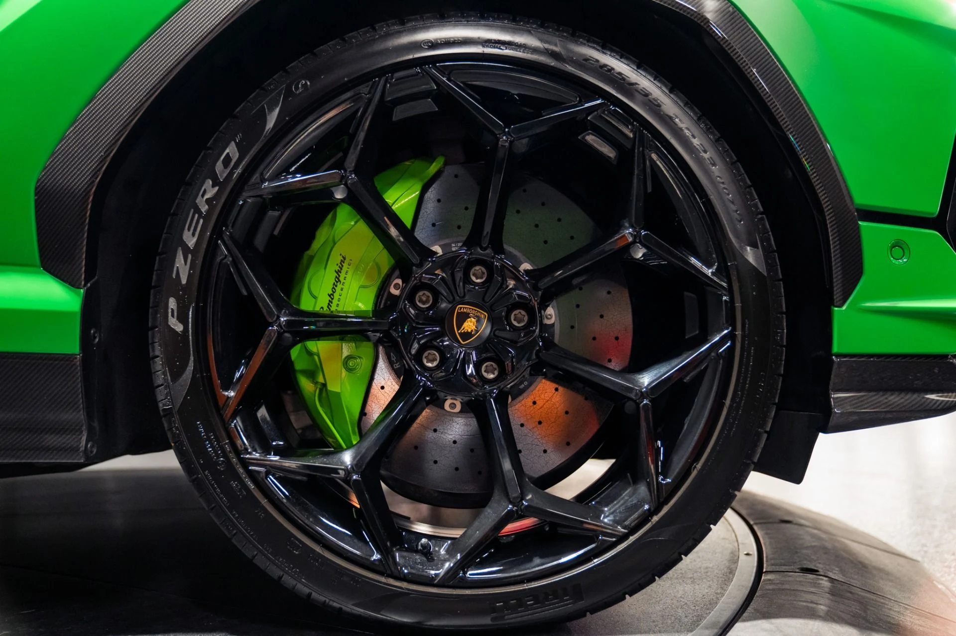 mph005_1862477747_Used_2023_Lamborghini_Urus_Performante_Full_Carbon_Pack_Stealth_PPF_1785519907_f3481a79f0