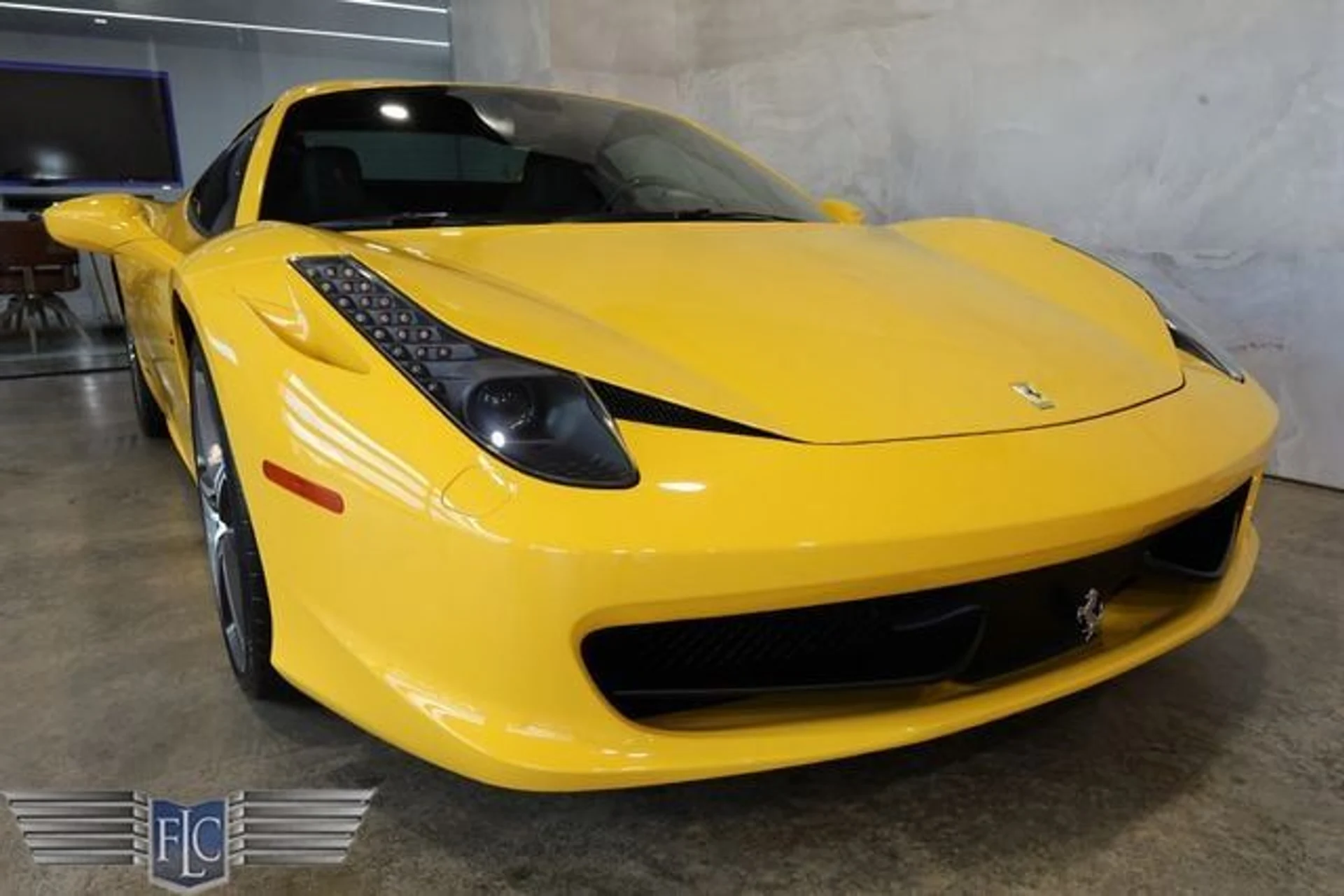 mph005_1864501871_used_2015_ferrari_458_italia_2drconvertible_9689_23049231_9_640_806eebc1a1