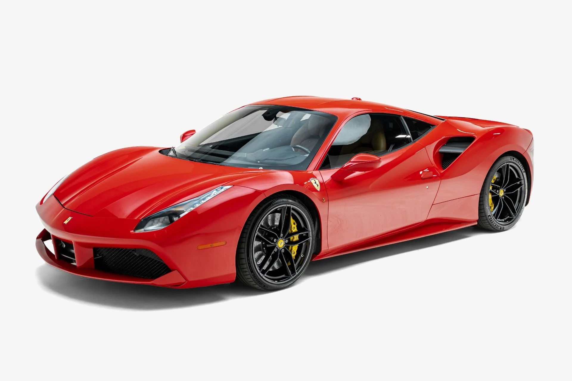 mph005_1867954251_Used_2016_Ferrari_488_GTB_1789513468_eb186f3058
