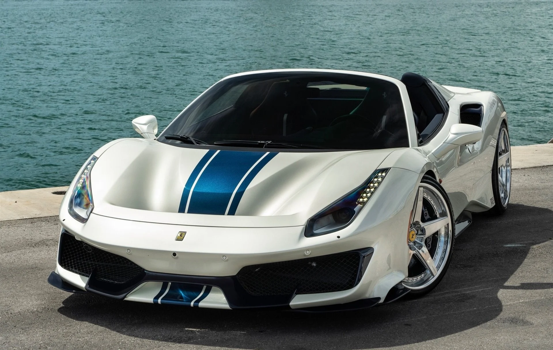 mph005_1868948618_13288_p6_l_dd973d3fd6