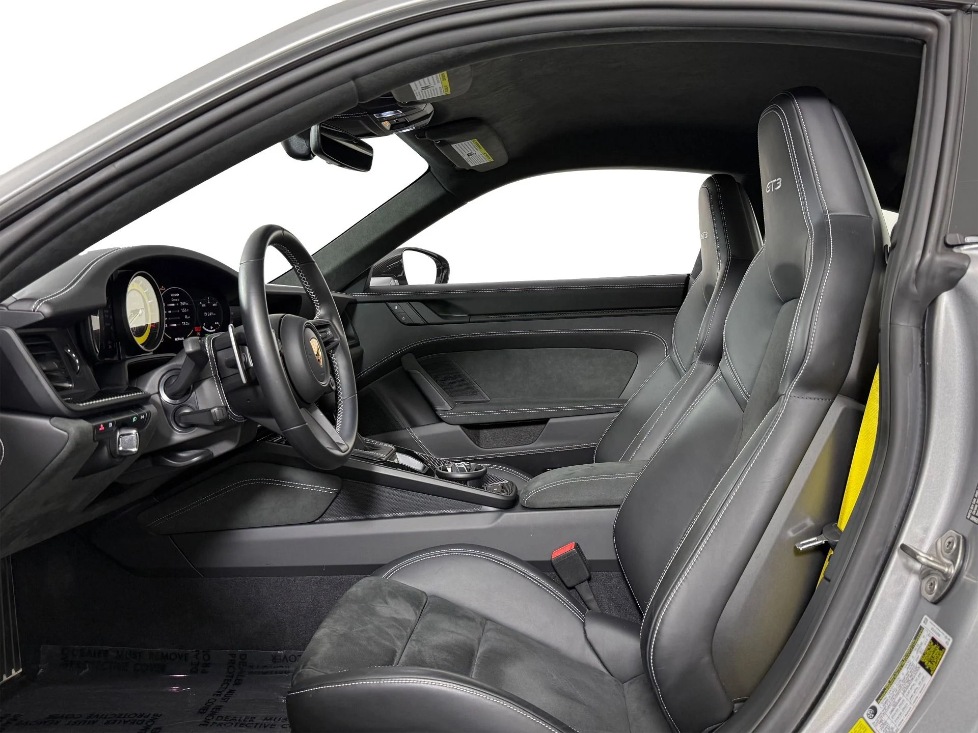 mph005_1873550502_Used_2022_Porsche_911_GT_3_1757014218_74adcaa90c