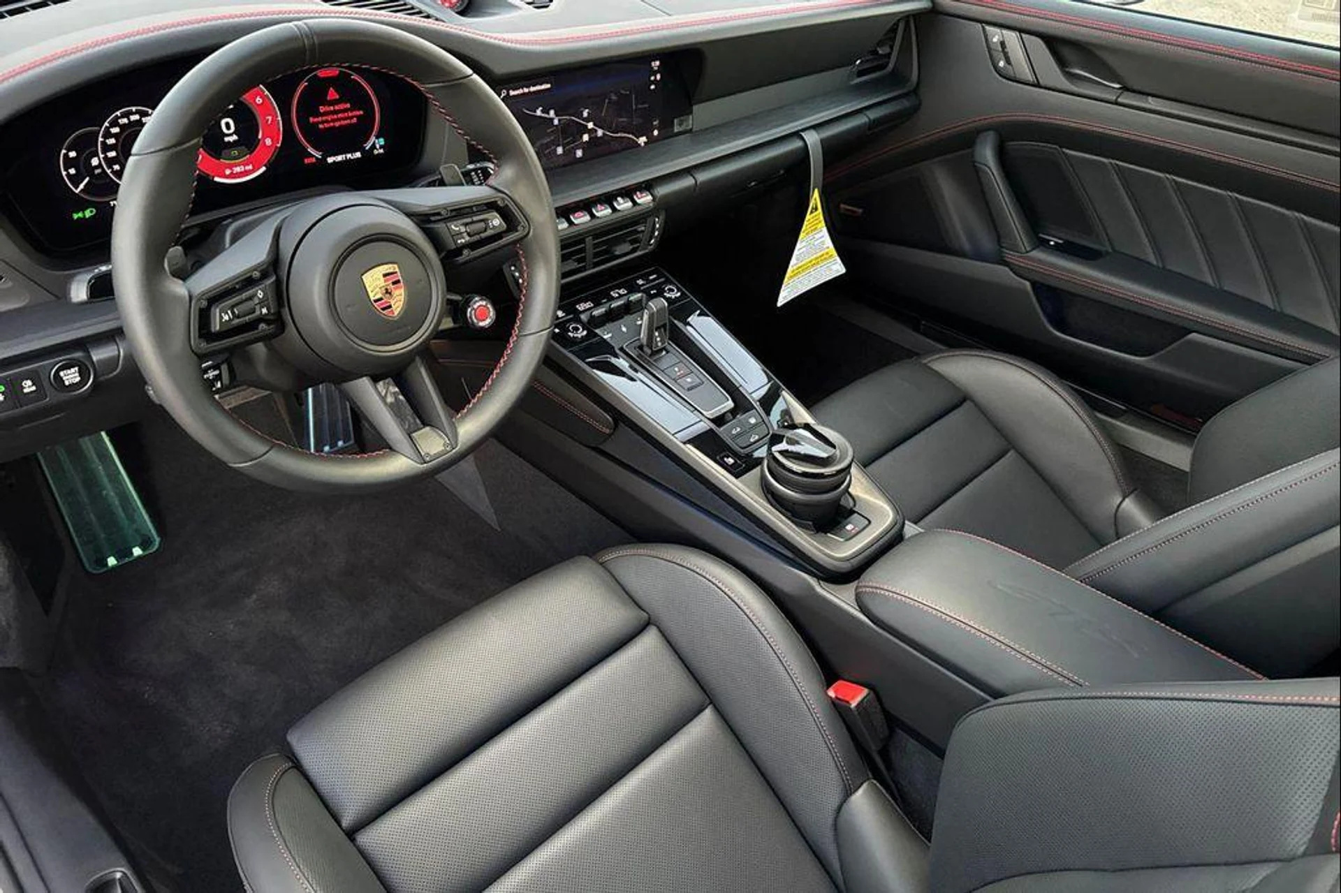 mph005_1874567644_p_Cn_EW_Wtlqu_Z_Pa_P1p_T6_SC_8l6t0_RY_6800d2af0e