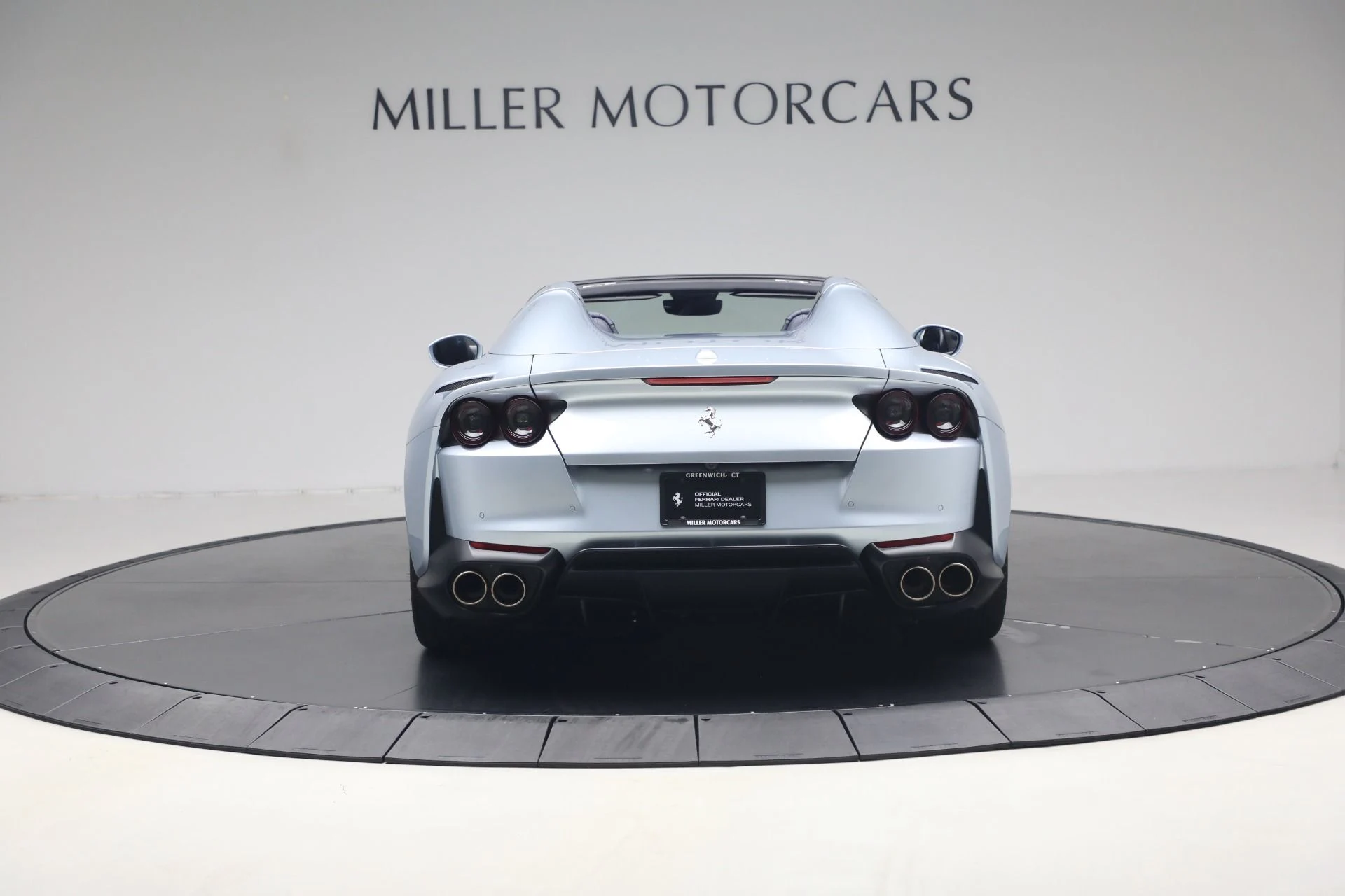 mph005_1878307488_Used_2022_Ferrari_812_GTS_1785788924_8e563887c1