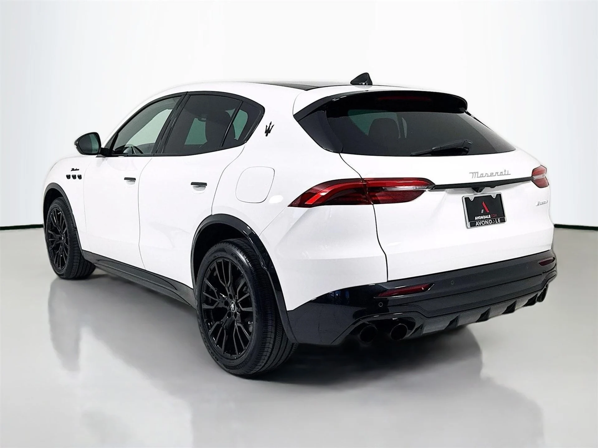 mph005_1880542370_7d4df630ad3ee65dfb5f3f51c238a64cx_7933c1180b