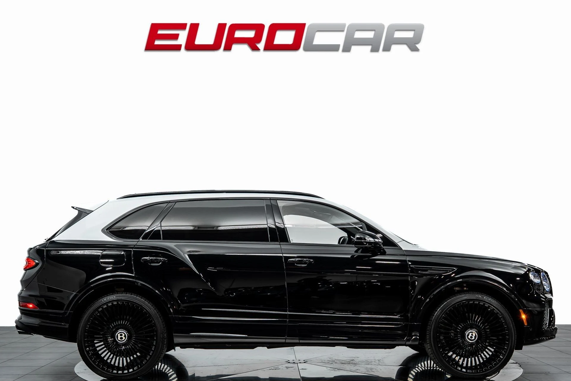 mph005_1881982098_image_6_b3f6431b77