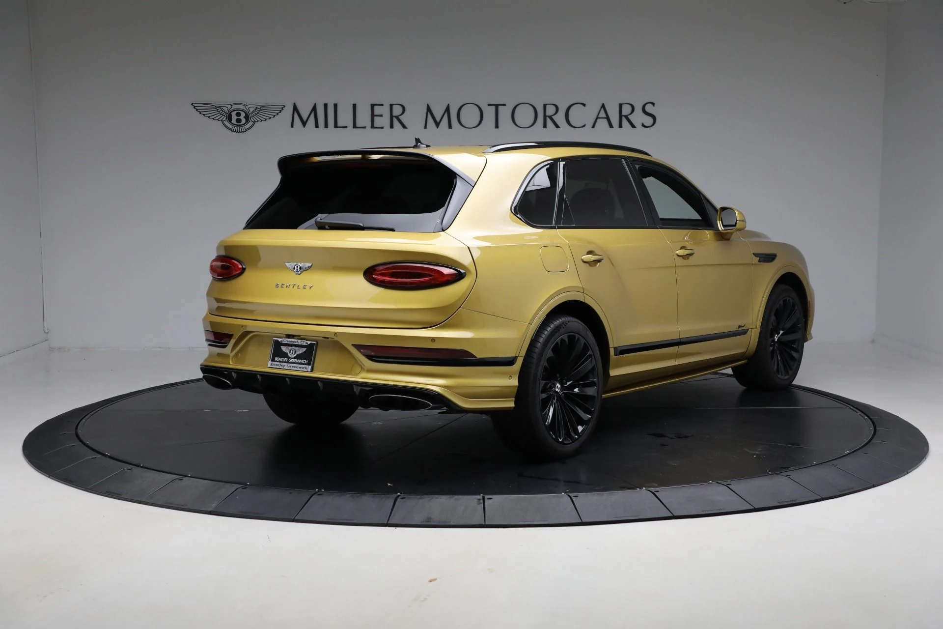 mph005_188221711_Used_2022_Bentley_Bentayga_Speed_1761593261_573e36bdd9