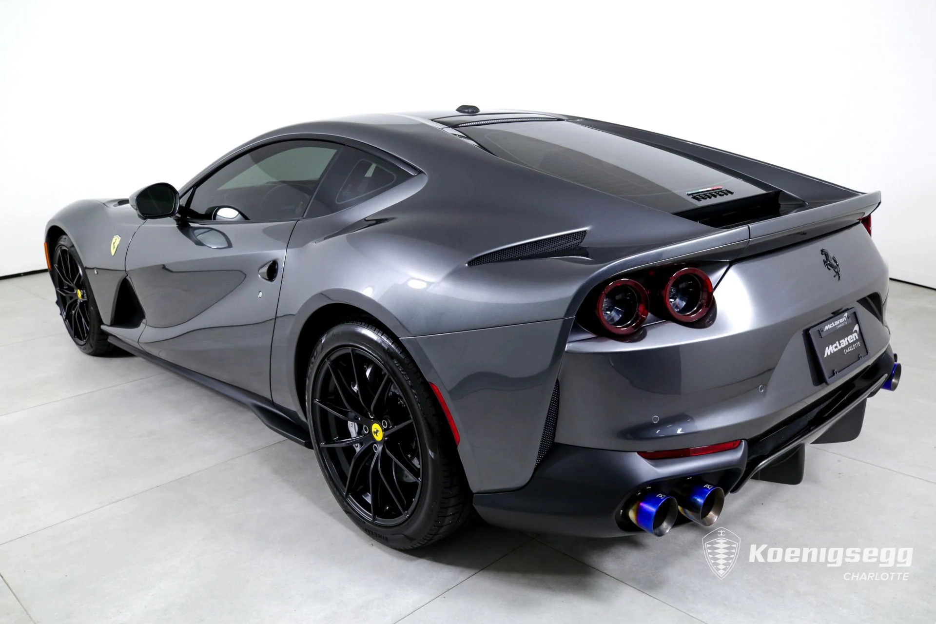 mph005_1885580020_Used_2020_Ferrari_812_Superfast_1718728574_496f83f223