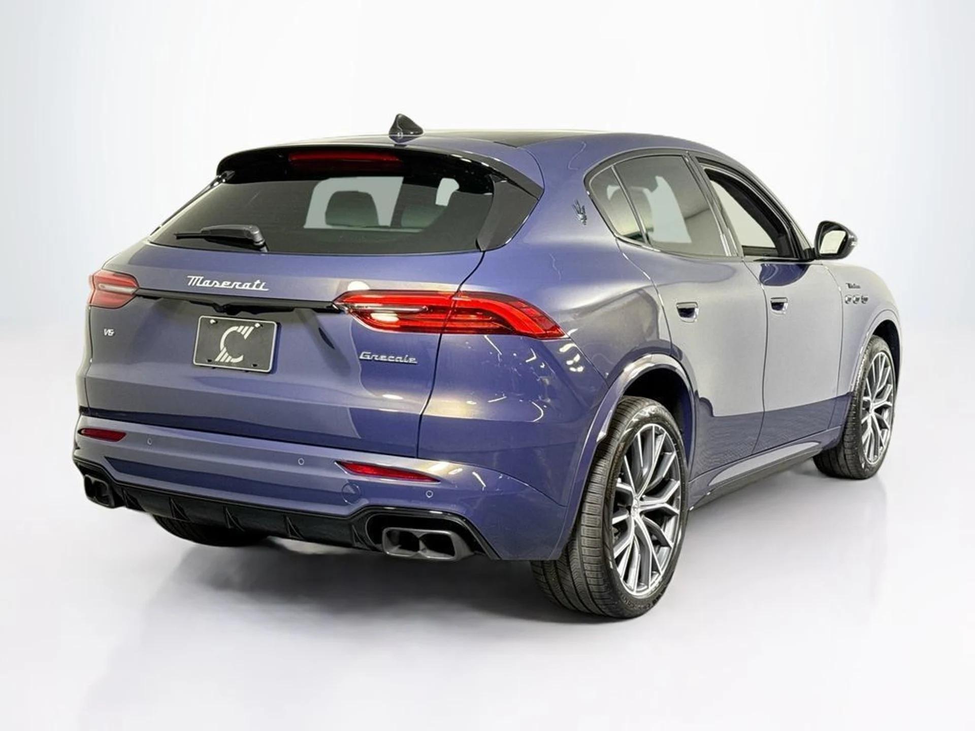 mph005_1887114065_new_2026_maserati_grecale_modenaawd_11350_23056160_5_1024_5a5eaa72e3