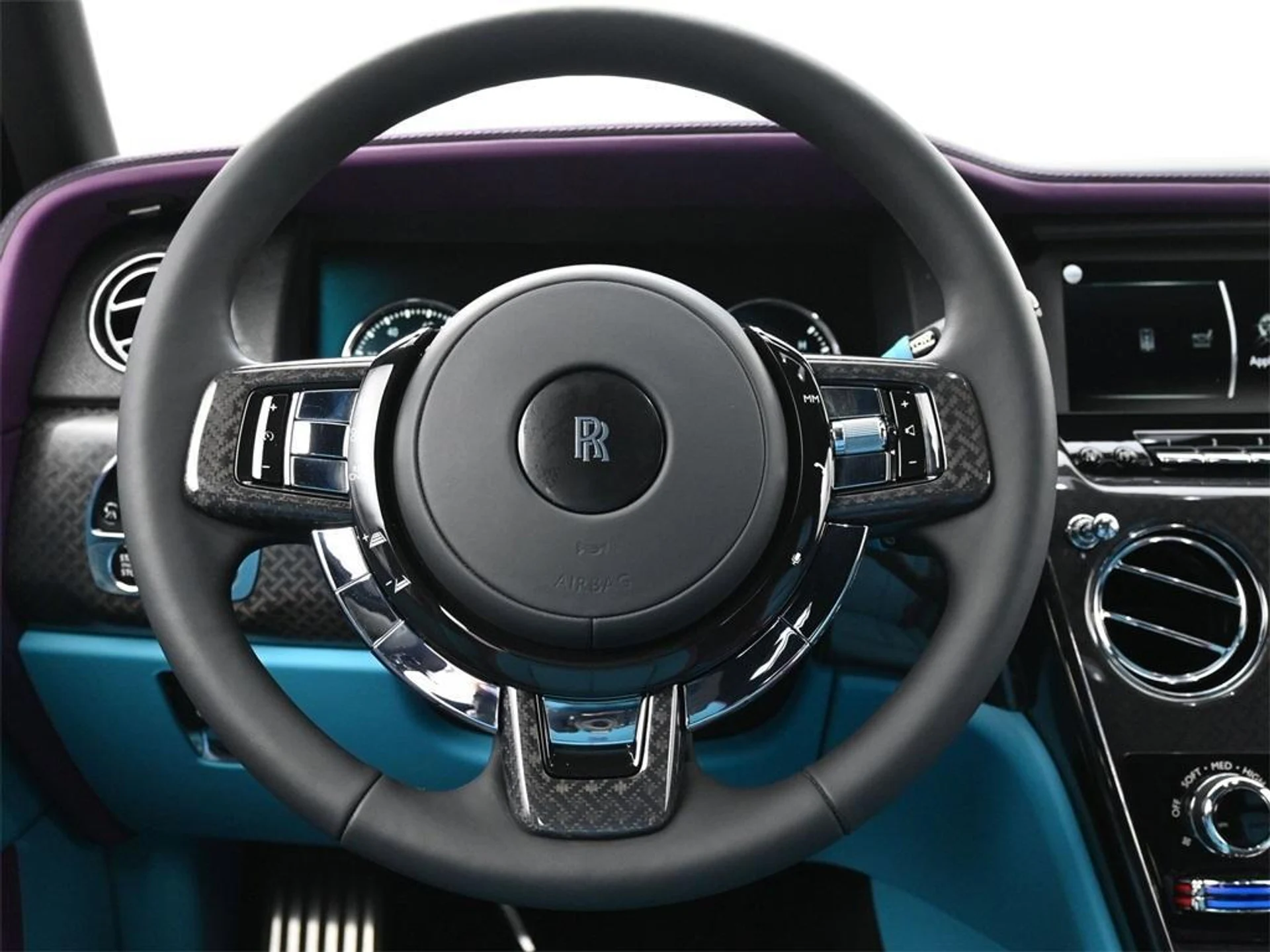 mph005_1889389138_ov_Oja_Zmc_XDN_2h_NH_Qu_Fad_G6ia_Ew_Y_6402de93a2