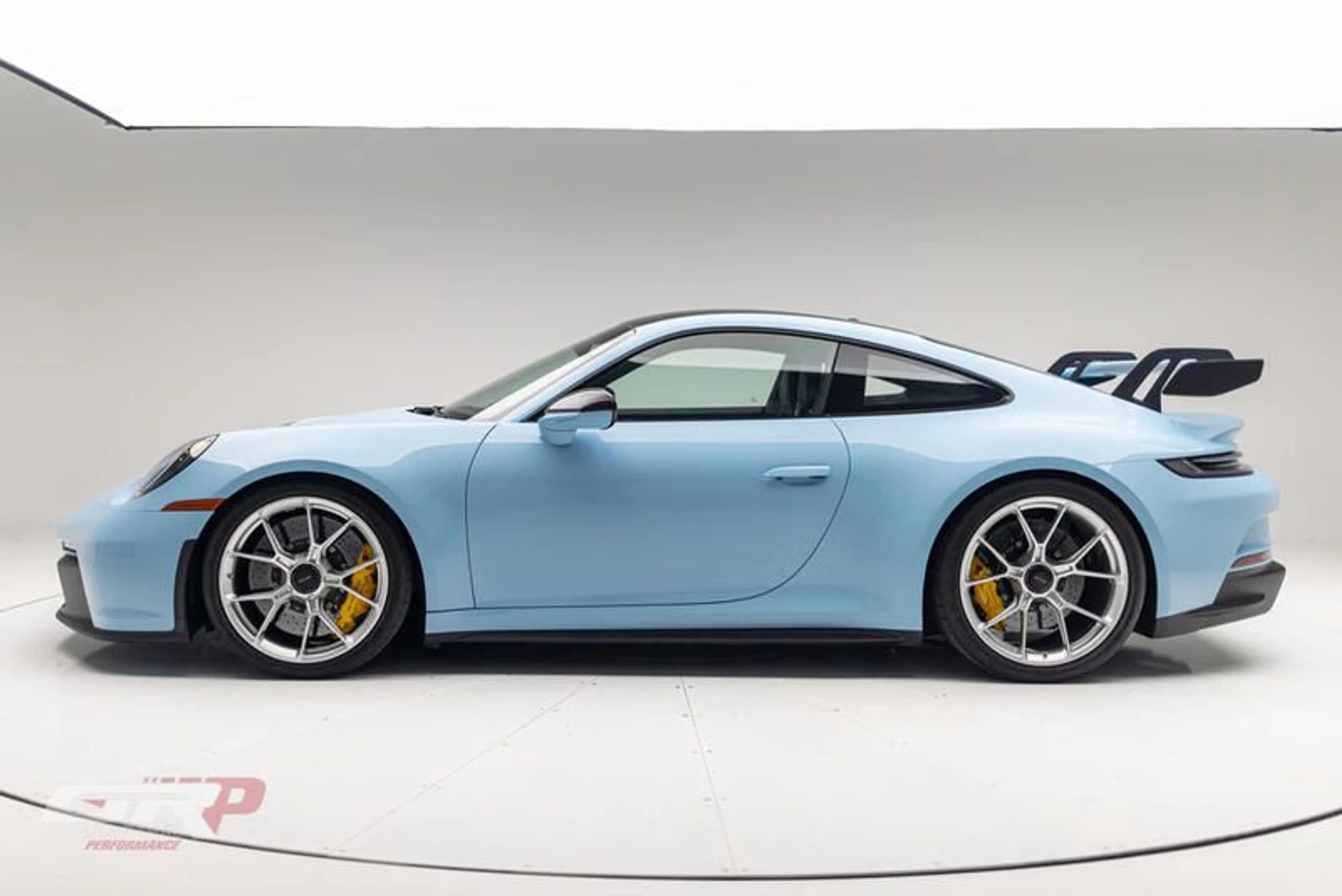 mph005_1890481587_45242_D53_6553_4_EB_4_B3_D0_36_A6_E82_A9_C04_7e26455e18