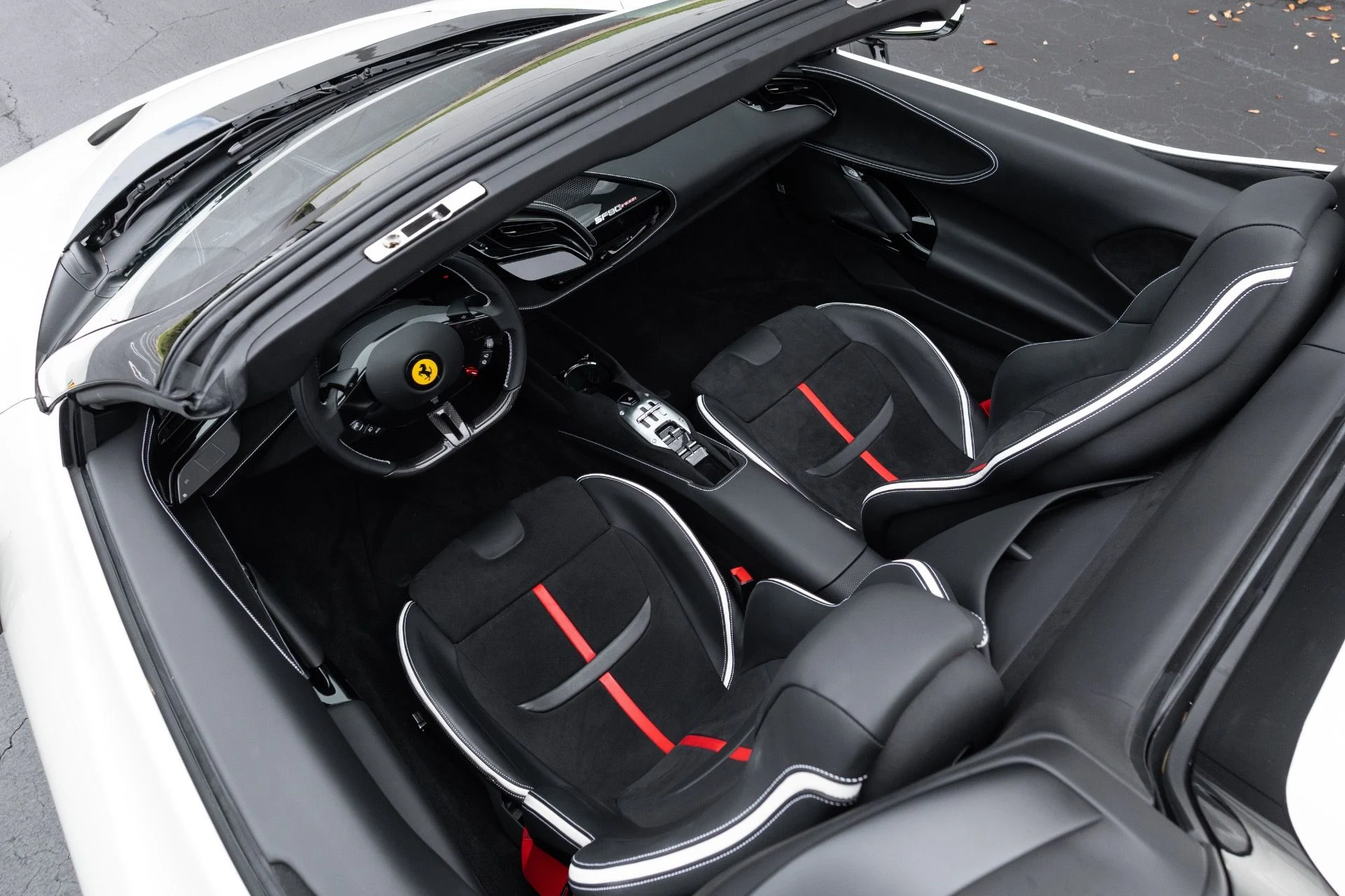 mph005_190217018_Used_2024_Ferrari_SF_90_Spider_1775624639_57d61c28db